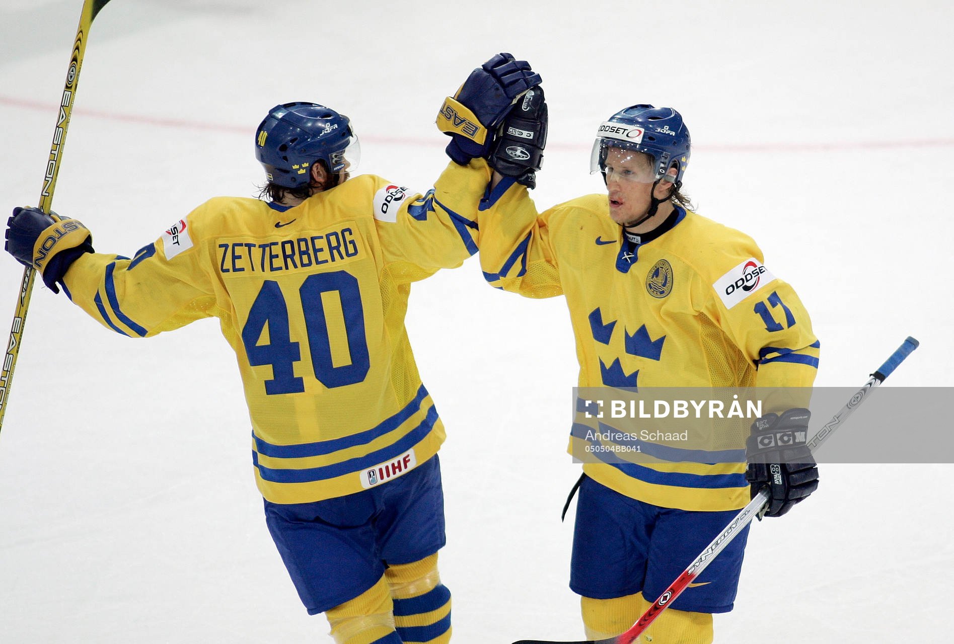 Henrik Zetterberg jubel med Jonathan Hedström