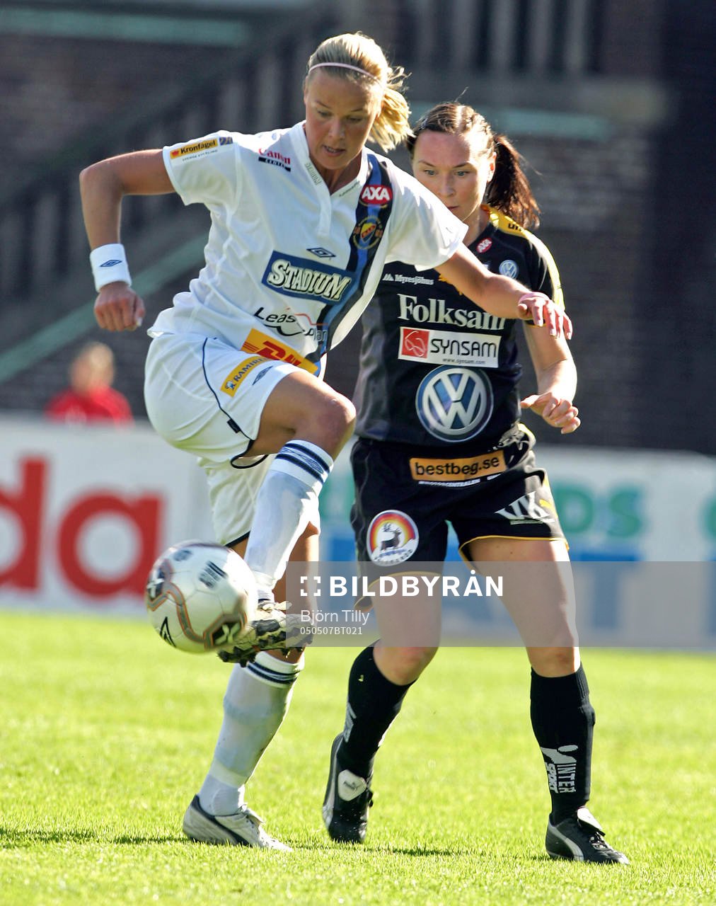 Laura Kalmari, Djurgården/Älvsjö och Frida Östberg,