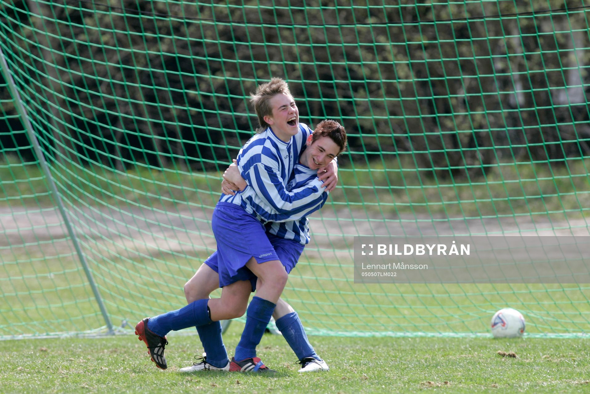 Ungdom, junior, jubel, glädje, kram