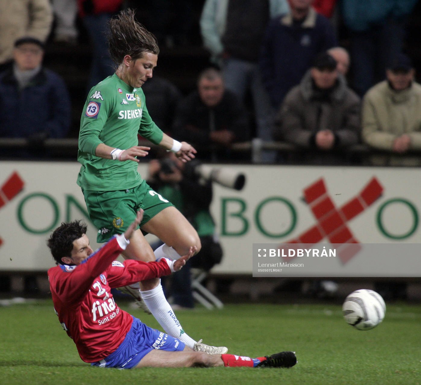 F Karisik stoppar David Johansson