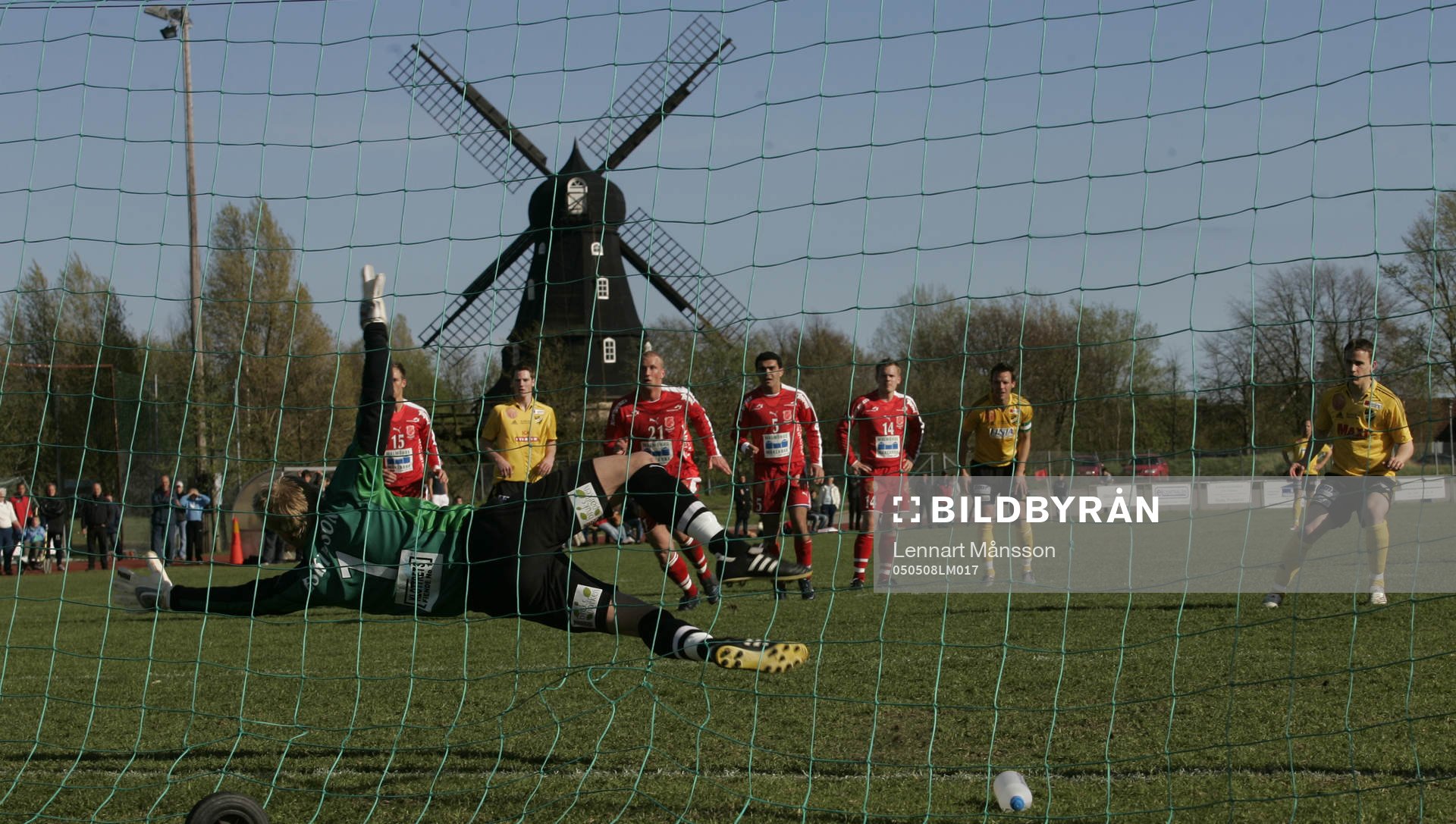 2-2, straff, David Eek