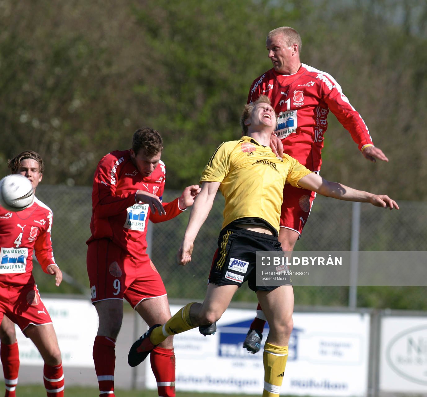 Thomas Magnusson når högre än Niclas Fisher