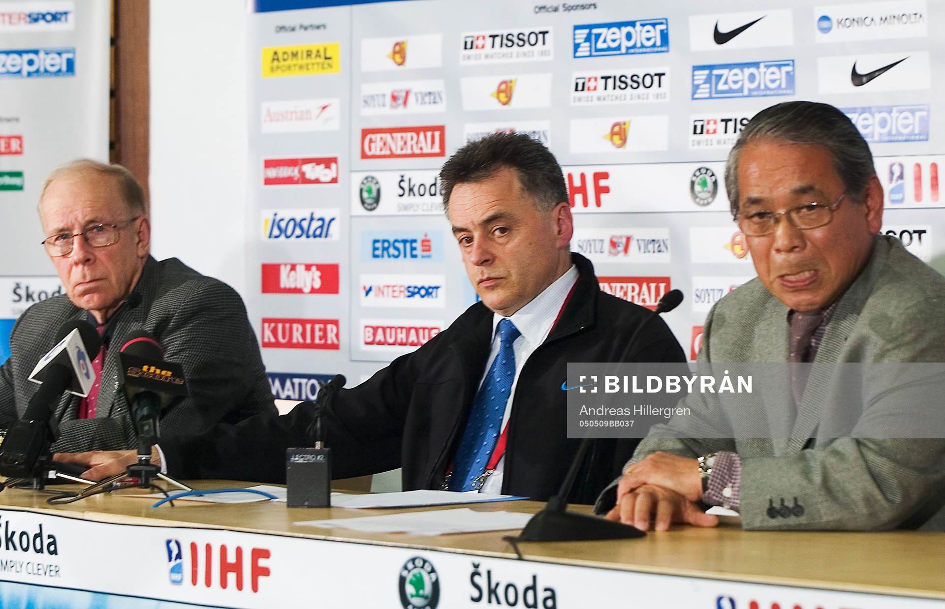Bob Nadin, domaröverhuvud, Simon Szemberg, IIHF Manager