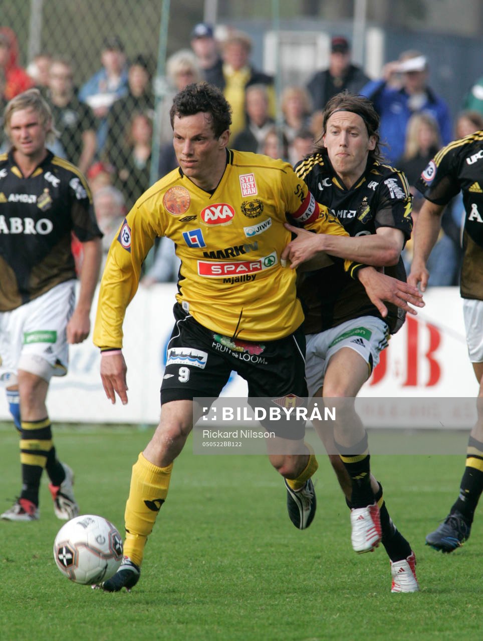 Peter Hiir-Salakka, Mjällby och Mattias Moström, AIK