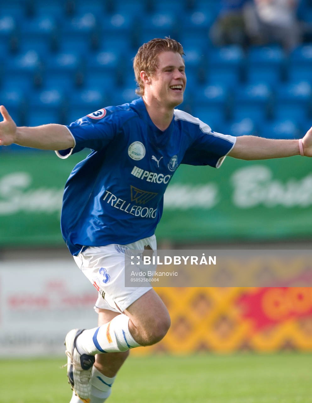 Dennis Melander jublar