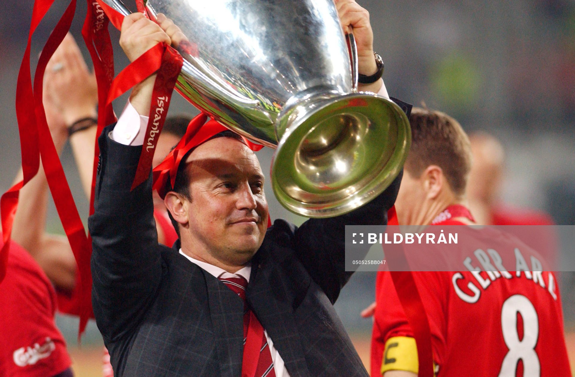 Liverpool firar segern, Benitez och pokalen