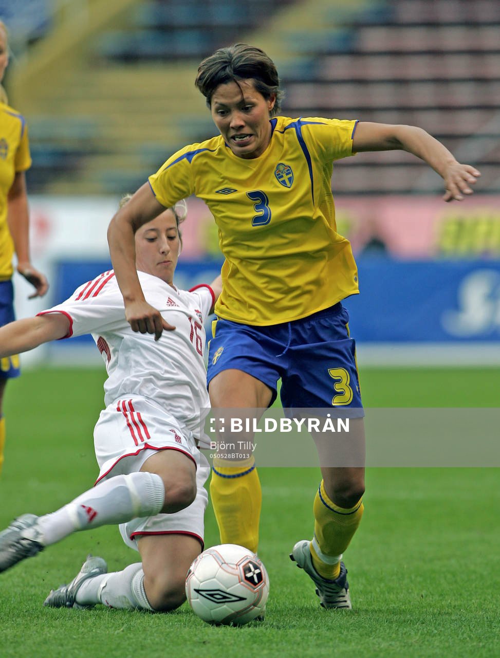 Katie Thorlakson, Kanada och Jane Thörnqvist, Sverige