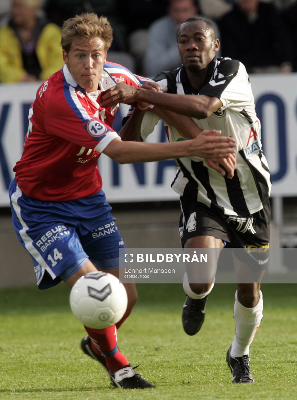 Tuff duell mellan store Andreas Granqvist och 1-0 skytten
