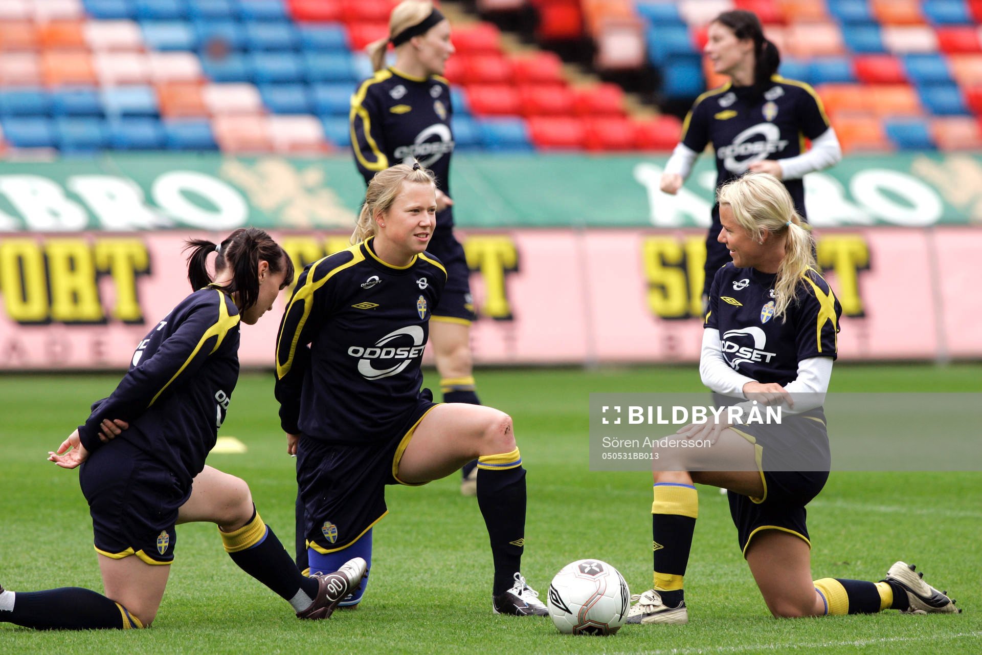 Frida Östberg, Sara Larsson och Anna Sjöström, Sverige