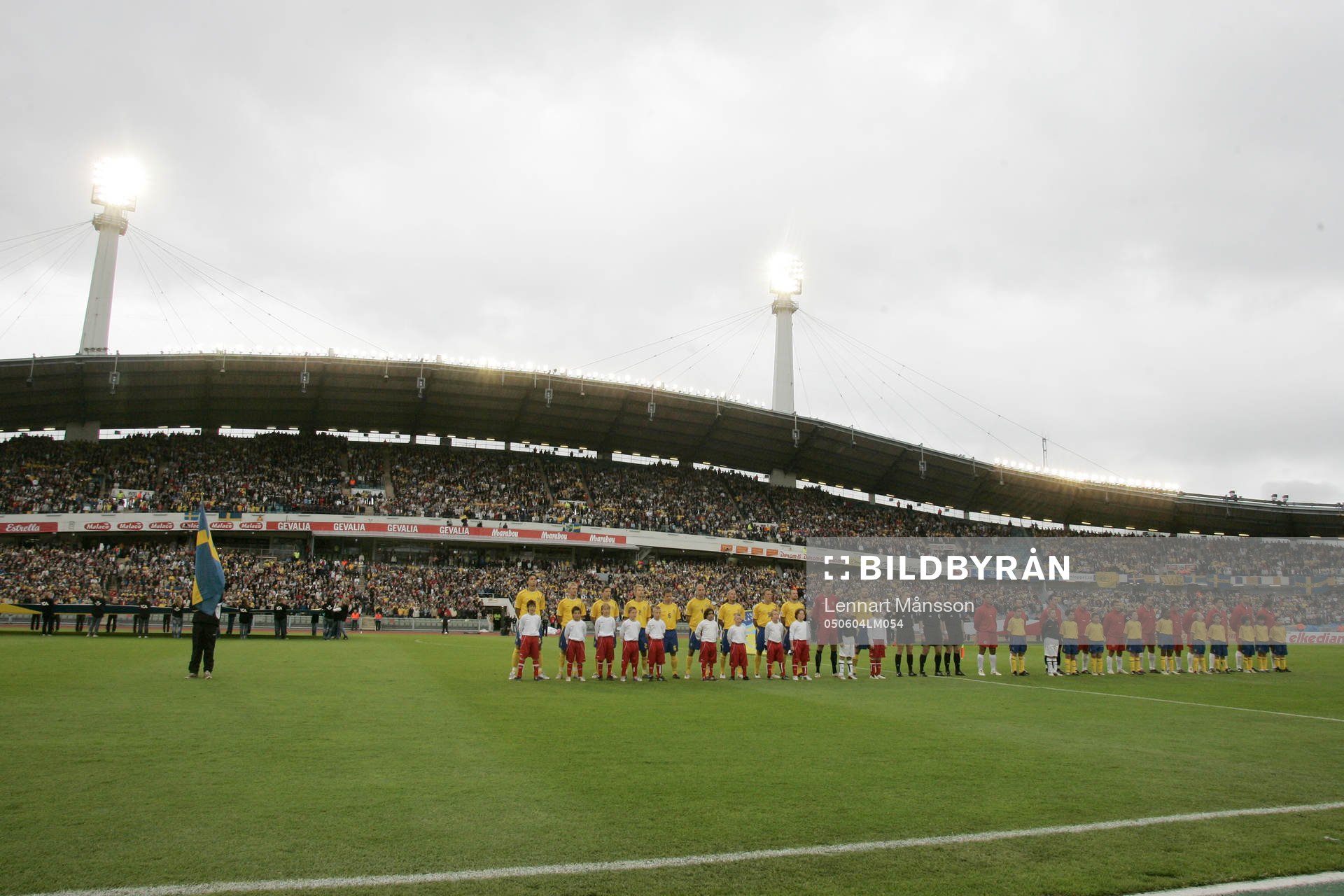 Uppställning, line up, arena, stadion, elljus