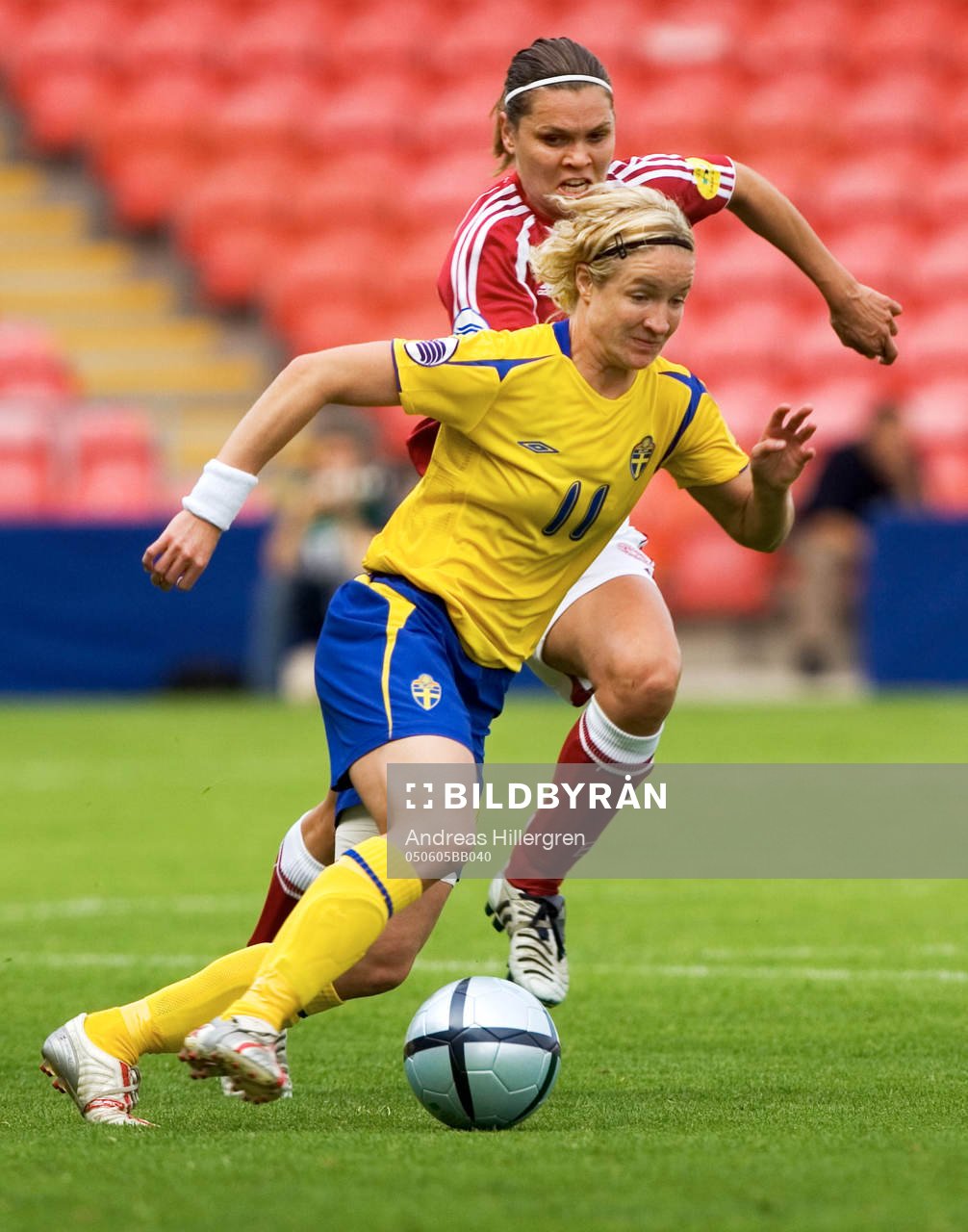 Sverige - Danmark: Victoria Svensson jagas av Louise