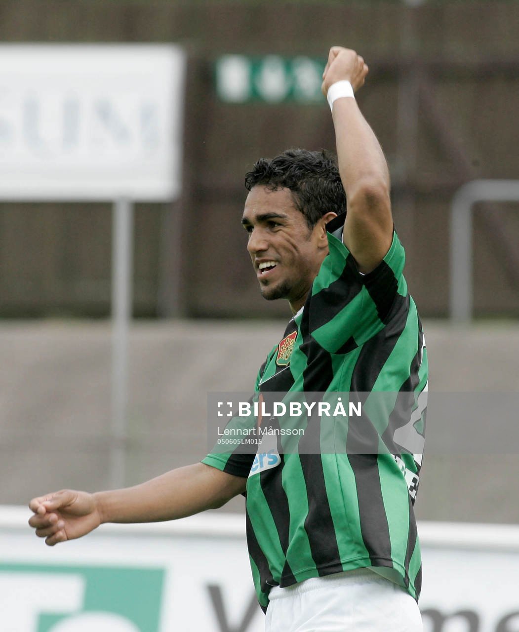 0-2 och hjälten Wilton Figuiredo jublar. Jubel