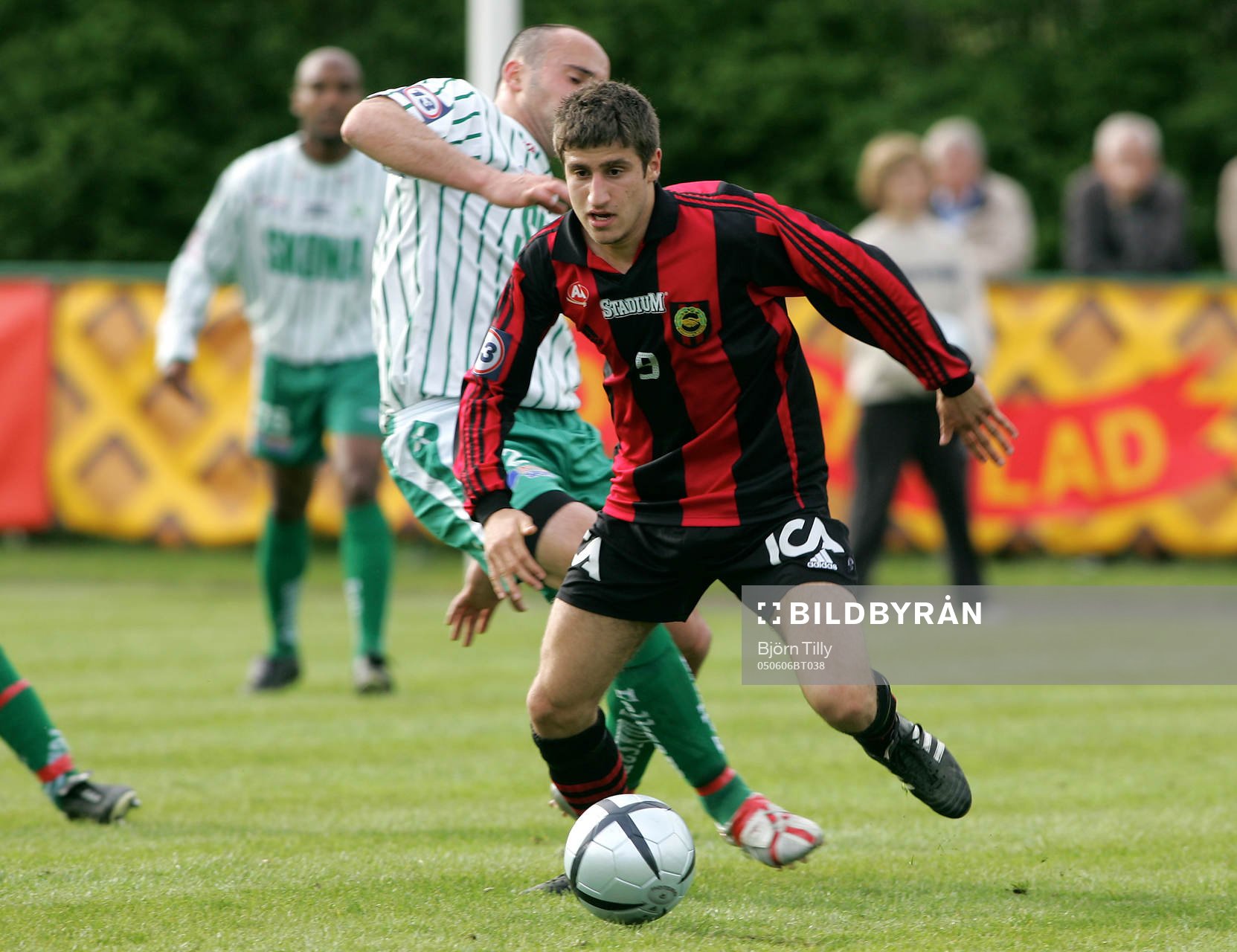 Gabriel Özkan, Brommapojkarna