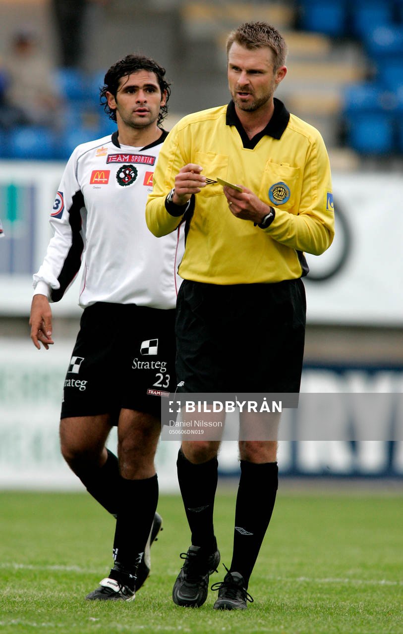 Michael Lerjéus, domare och Ricardo Costa, Örebro