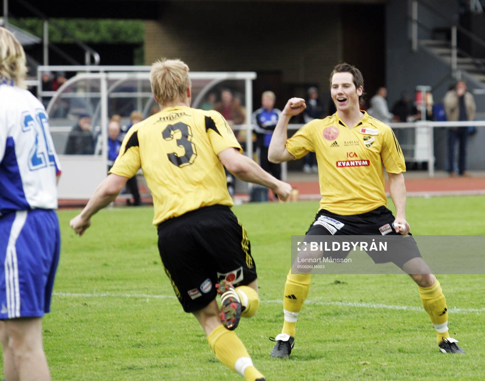 0-1 Niklas Fischer, Johan Persson grattar. Jubel