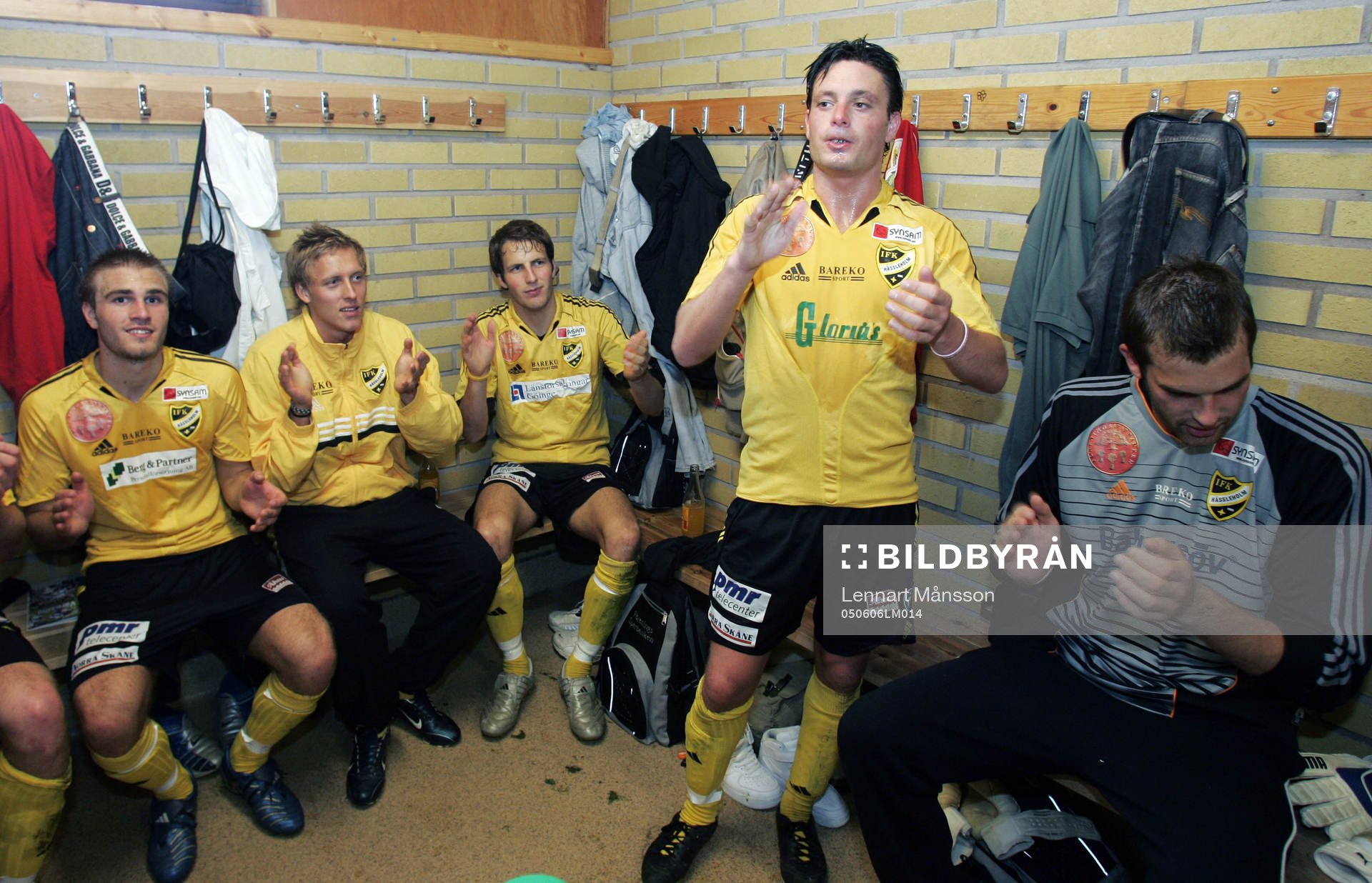 IFK-visan i omklädningsrummet. Omklädningsrum