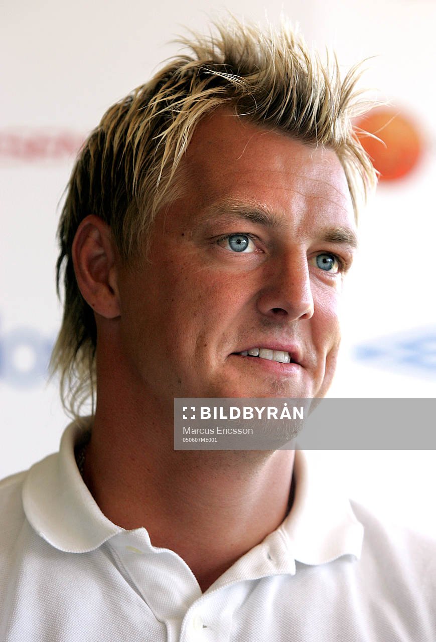 Presskonferens med Mathias Svensson