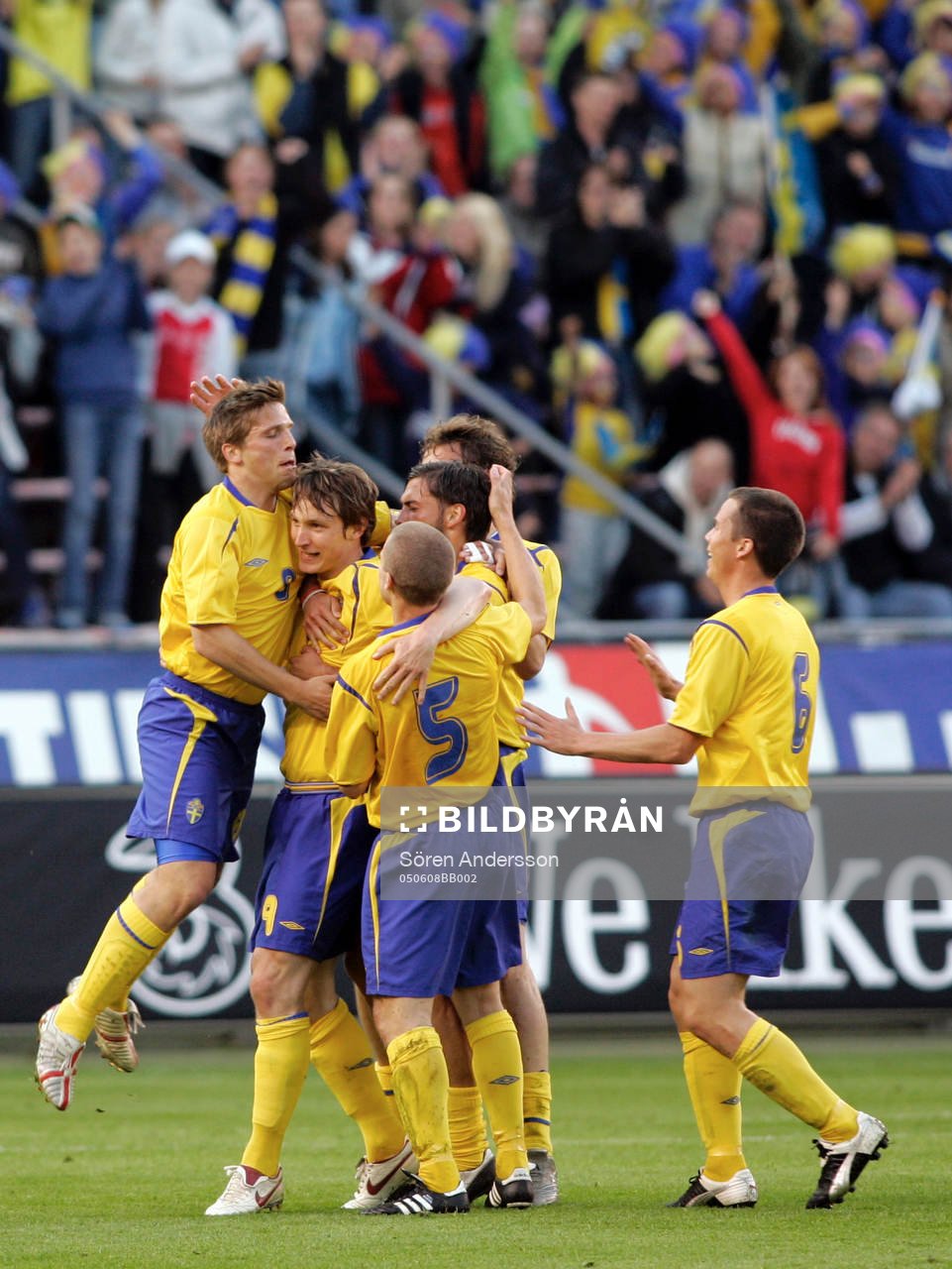 Fotboll, landskamp, Sverige - Norge: Kim Källström, Sverige, jubel.