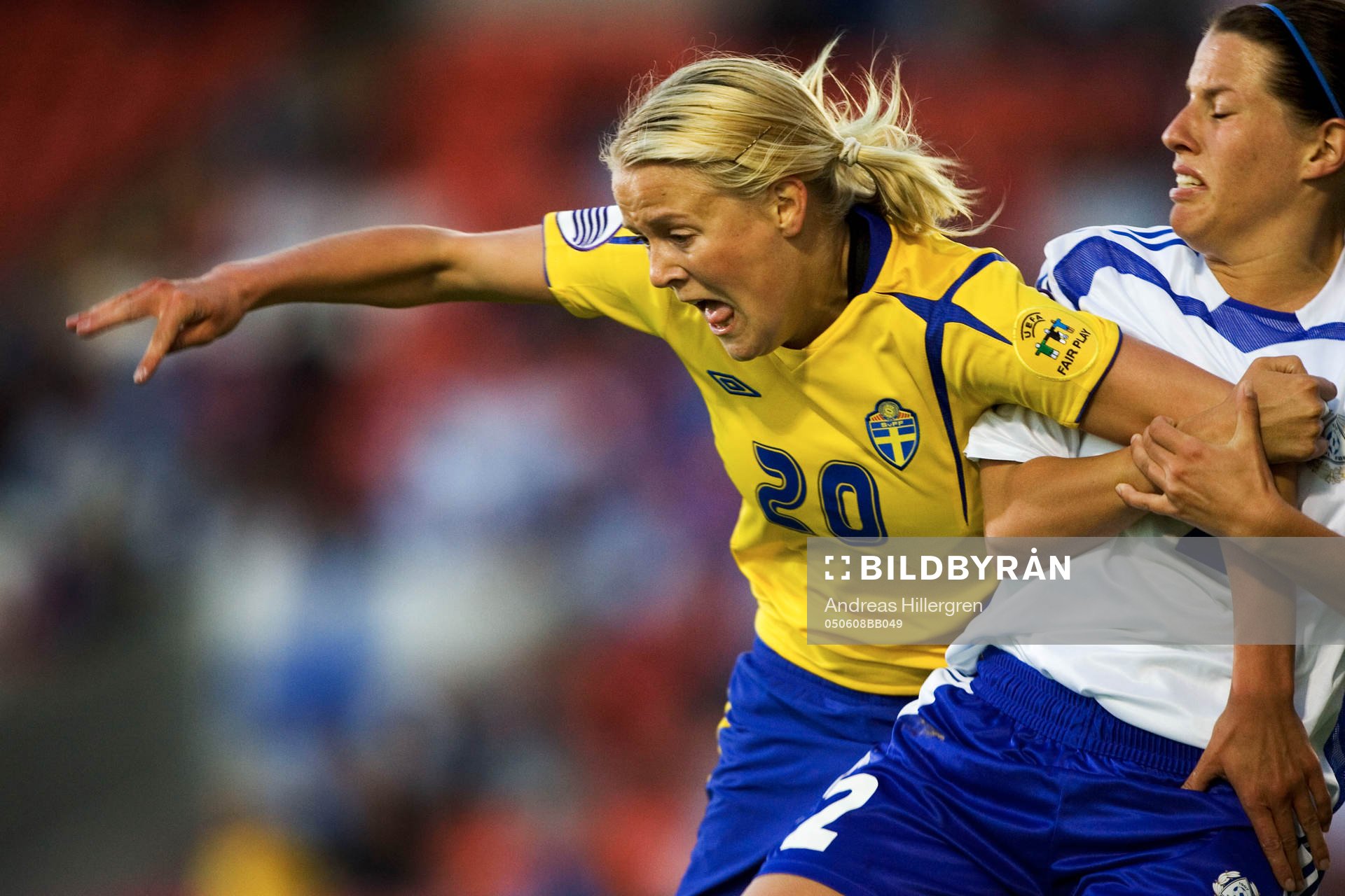 Josefine Öqvist, Sverige stoppas upp av Petra Vaelma,