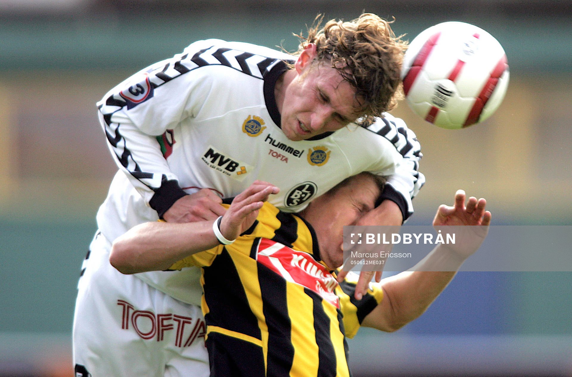  Pontus Segerström och Jonas Henriksson i nickduell