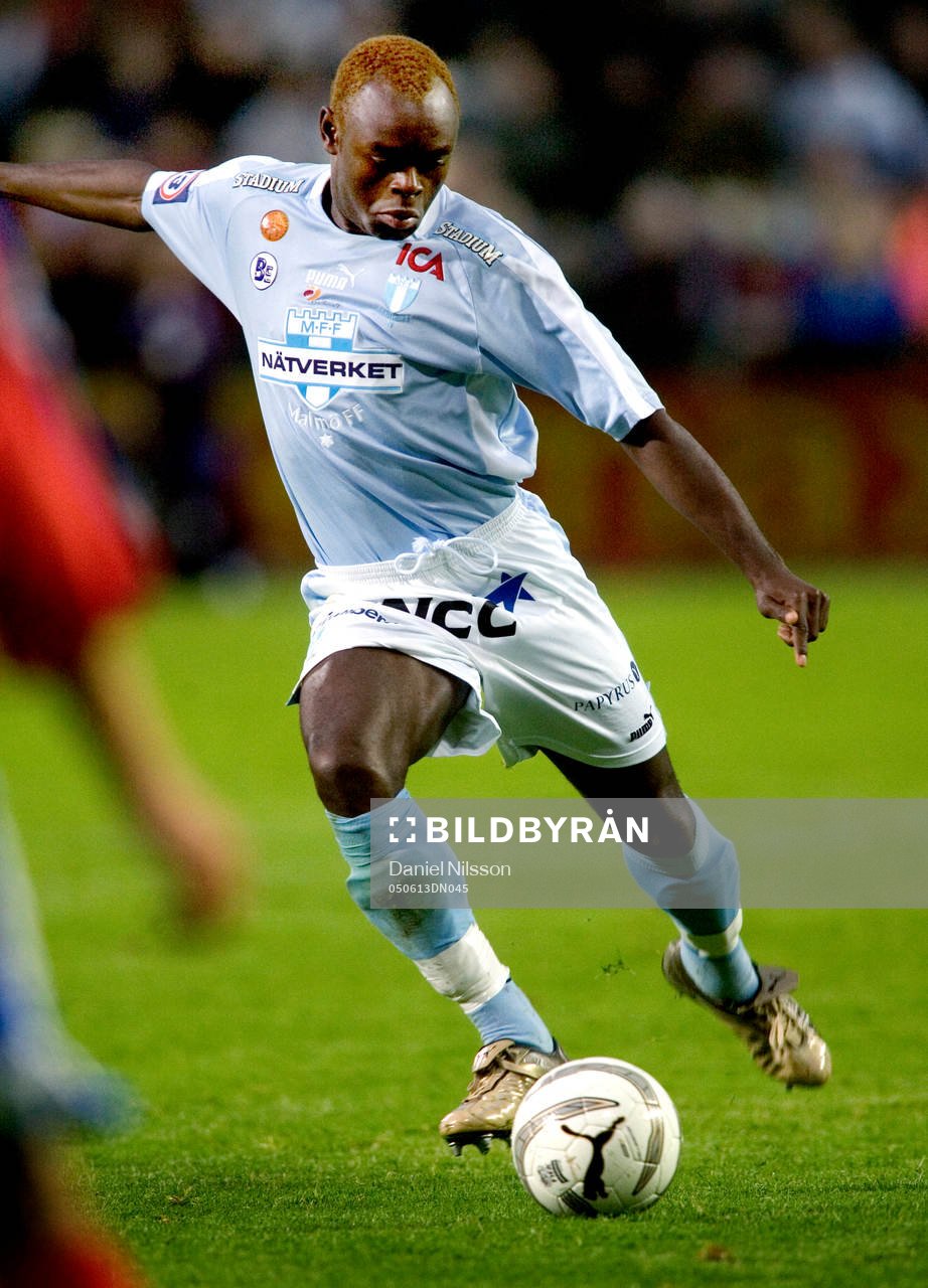 Helsingborg - Malmö FF: Joseph Elanga, Malmö, skott,