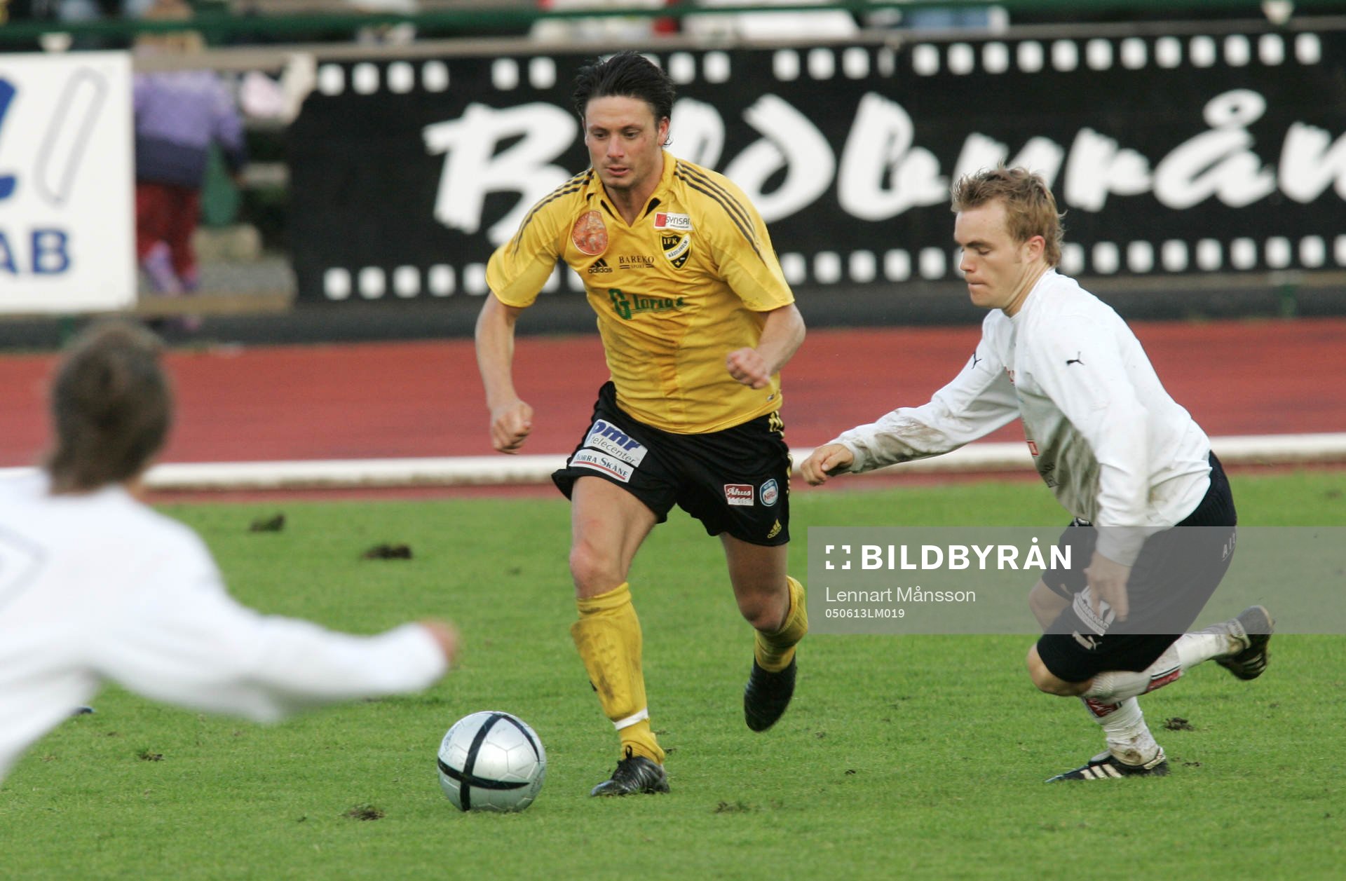 Daniel De Stefano, IFK Hässleholm, jagas av Fredrik