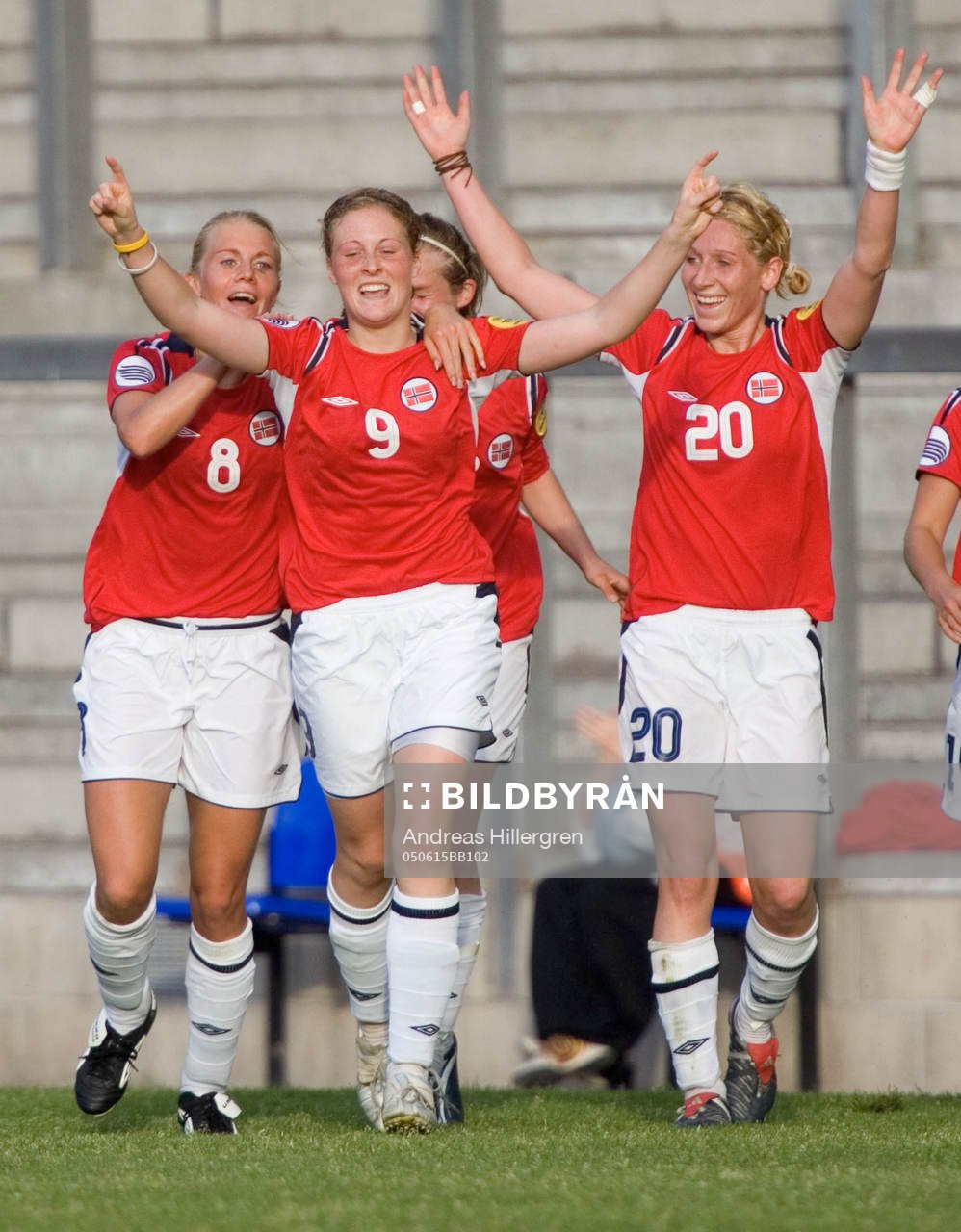 Jubel, glädje, Isabell Herlovsen, Solveig Gulbrandsen och