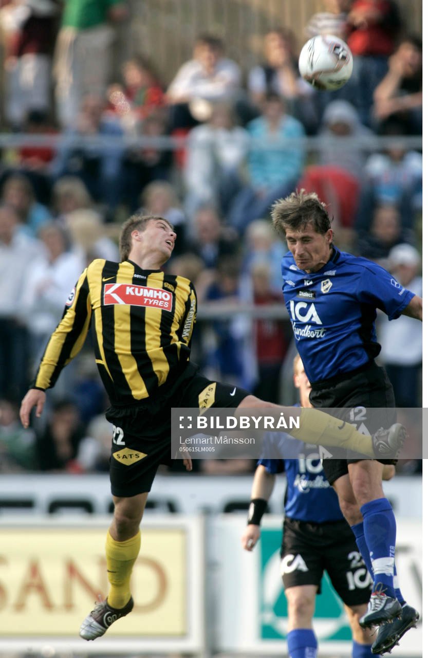 Luftduell mellan Daniel Forsell och Tomas Zvirgzdauskas