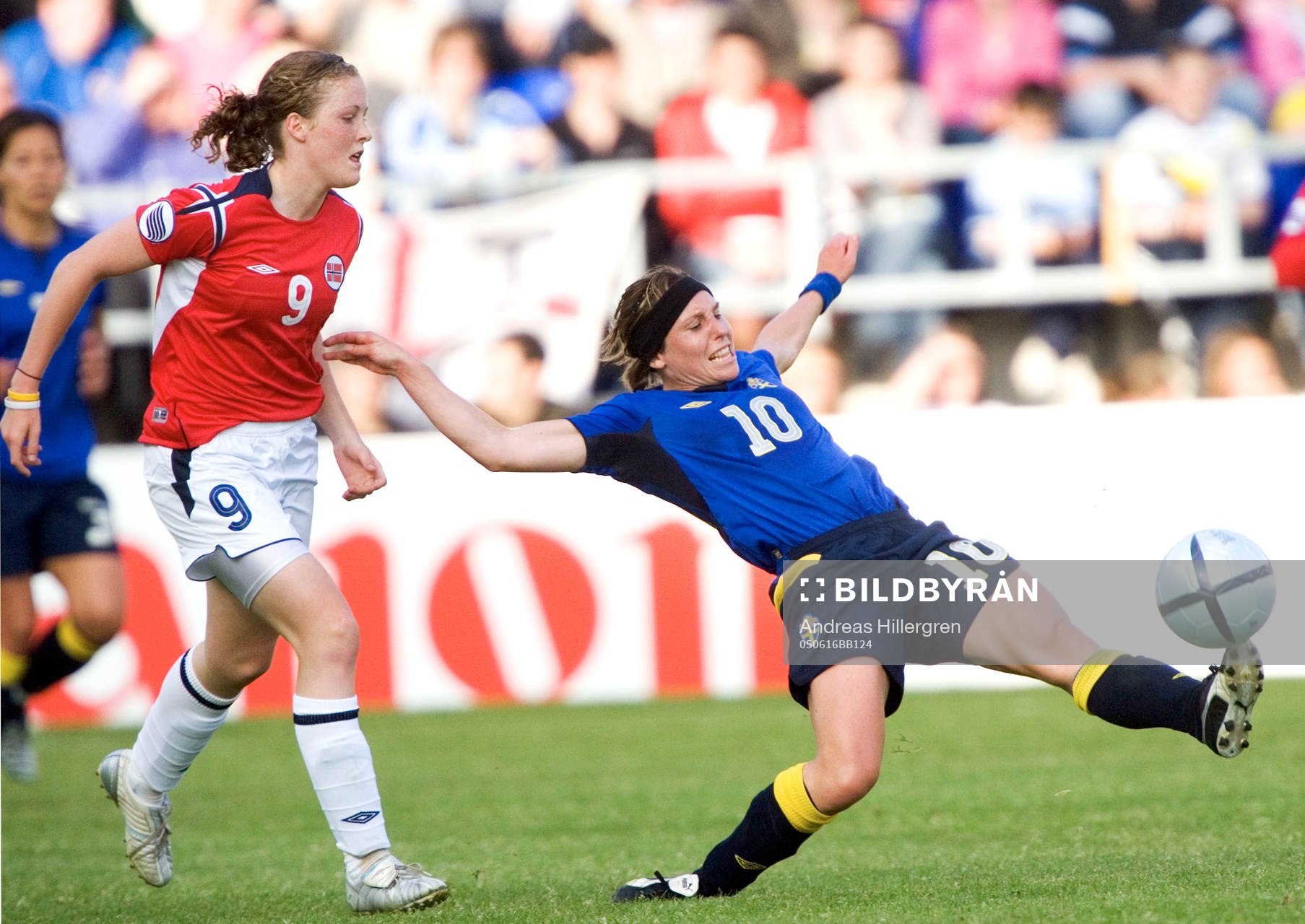 Hanna Ljungberg, Sverige och Isabell Herlovsen, Norge.