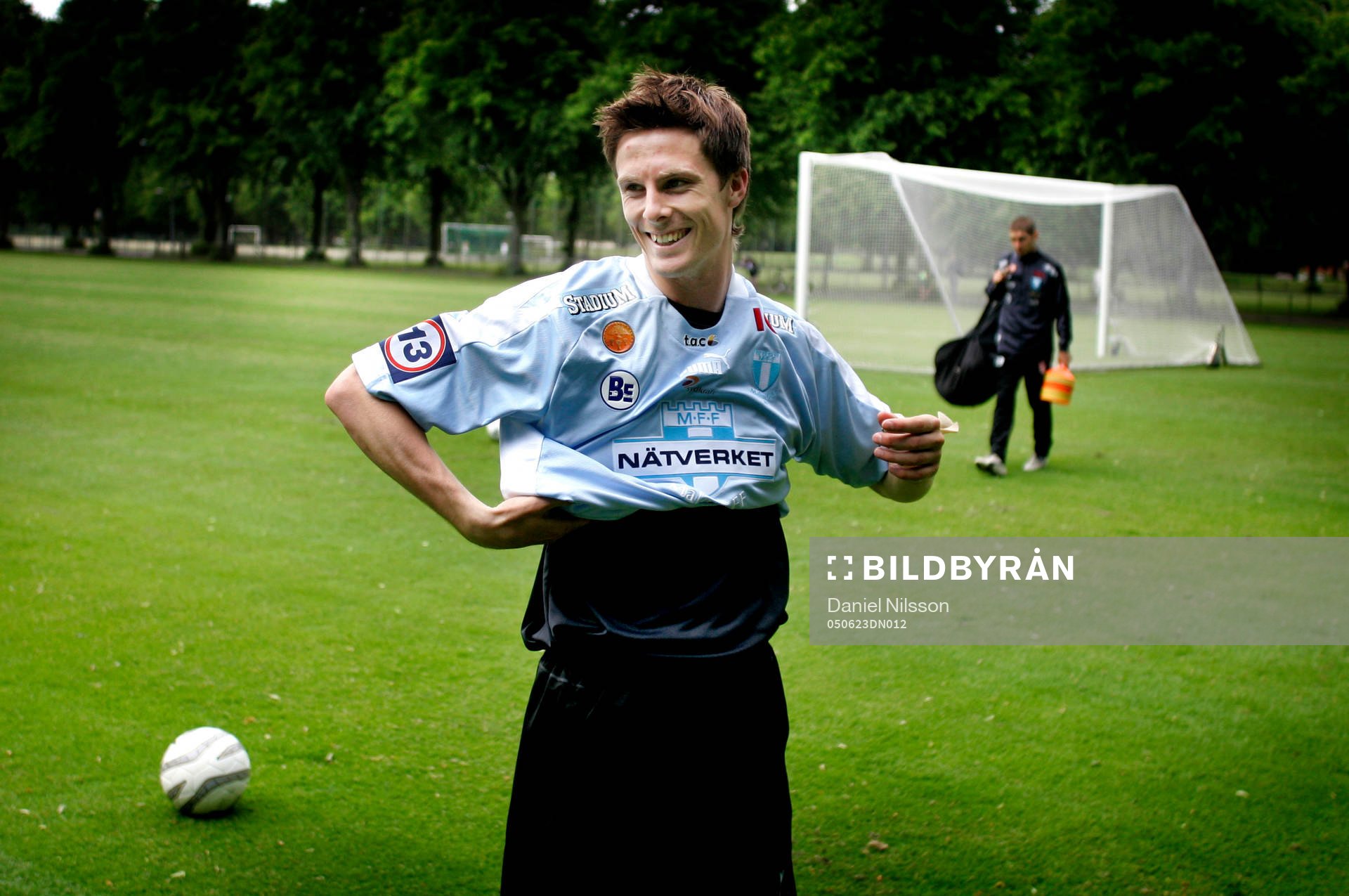 Jesper Bech, Nyförvärv i Malmö FF, tar på sig Malmö