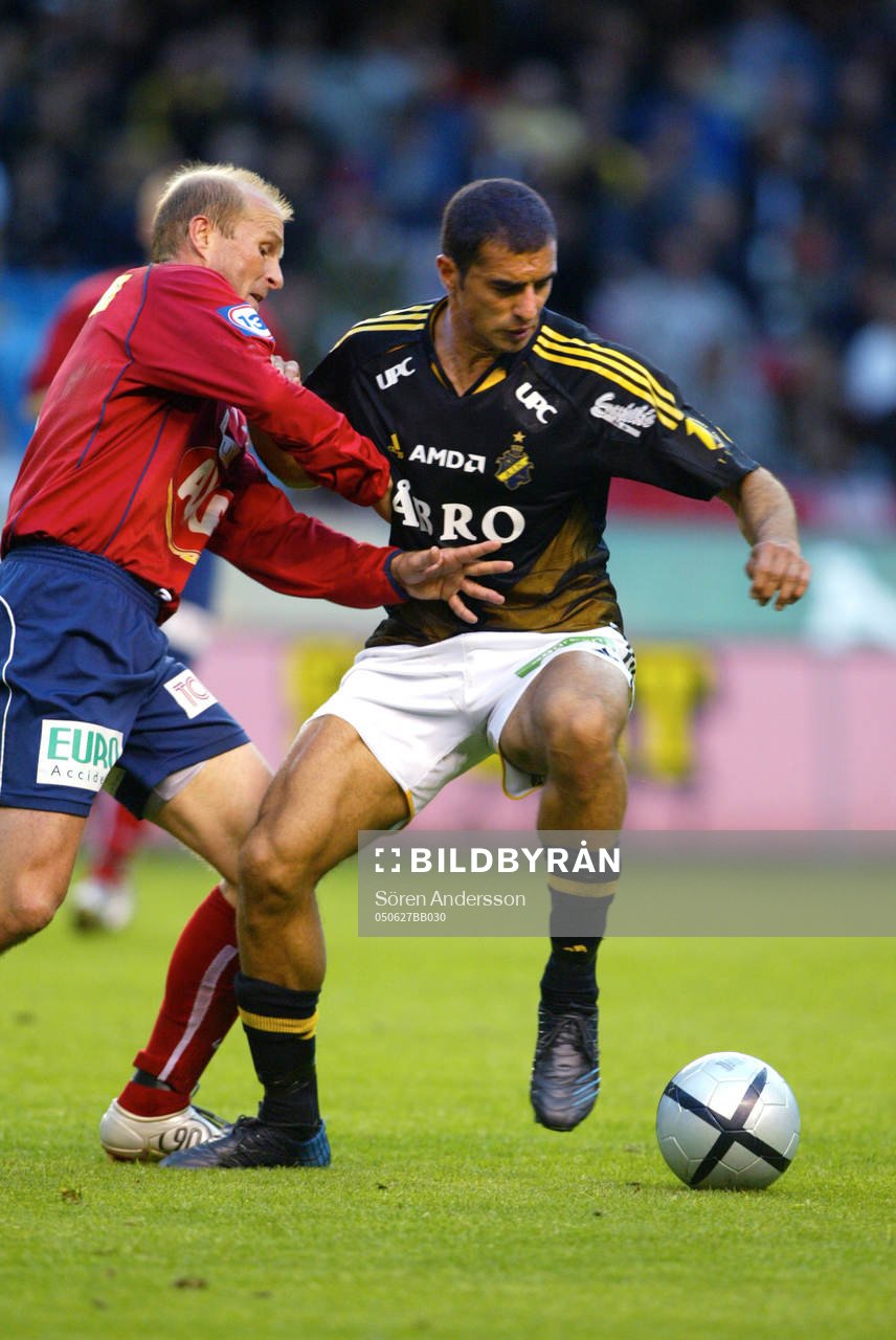  Arash Talebinejad, AIK och Peter Wibrån, Öster.
