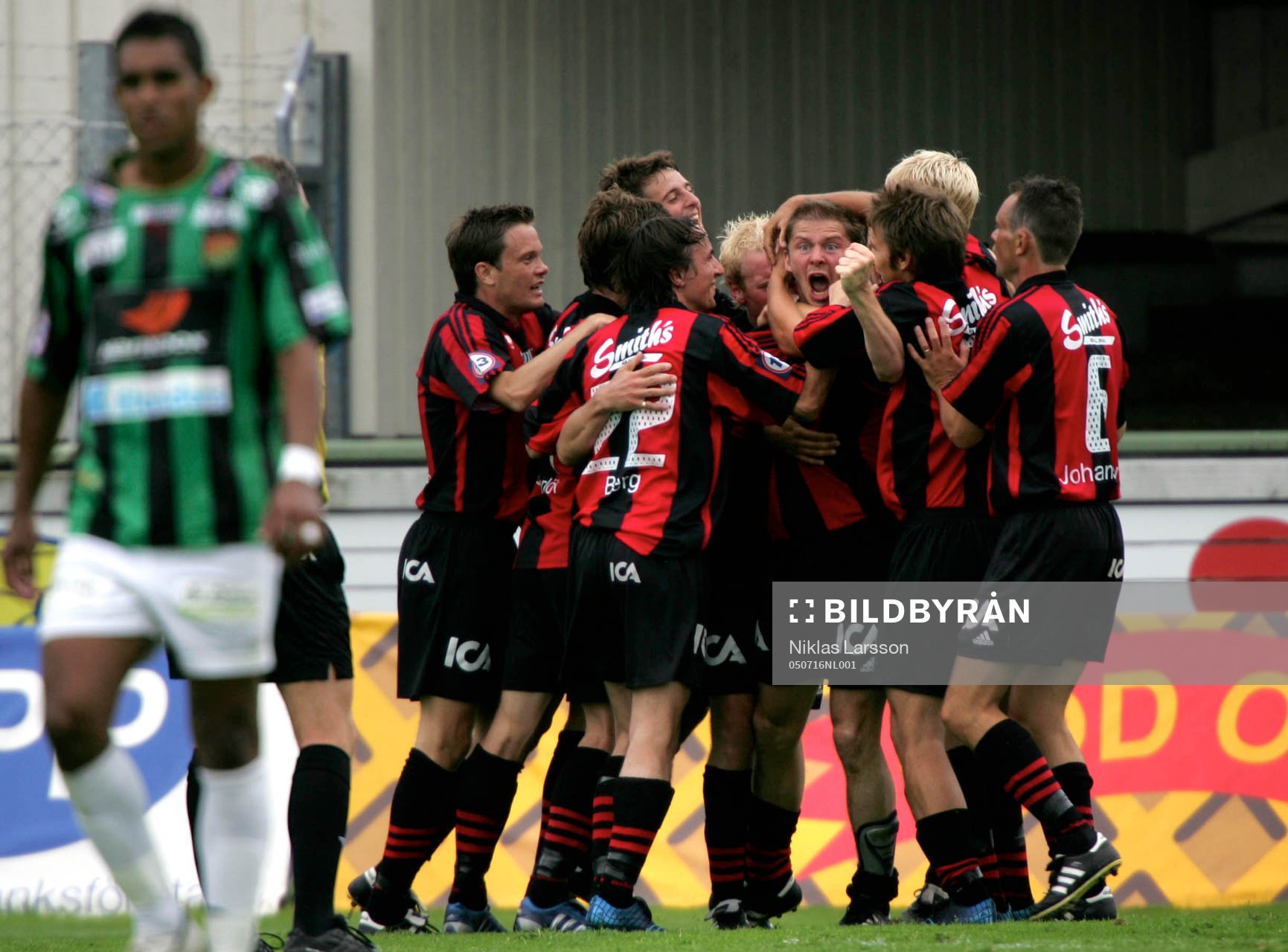 Mikael Nordh. Brommapojkarna grattas