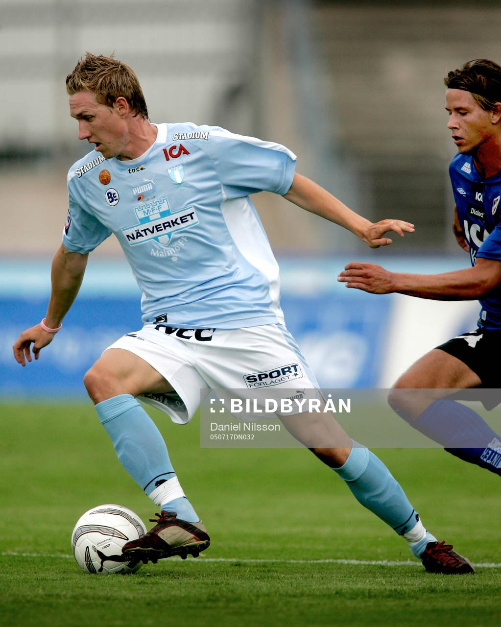 Marcus Pode, Malmö jagas av  Dusan Djuric, Halmstad