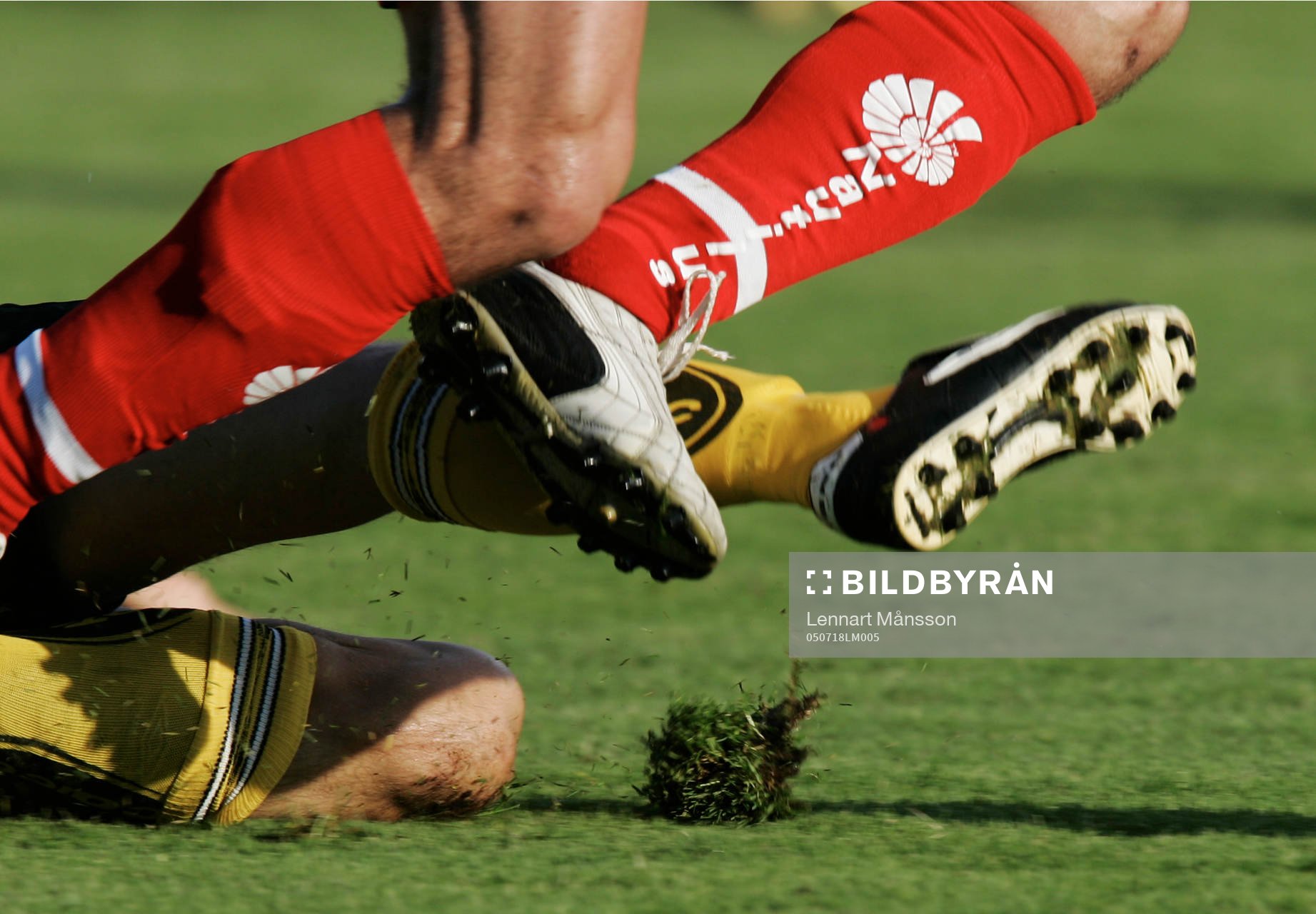Tackling, fällning, fötter, skor, dobbar
