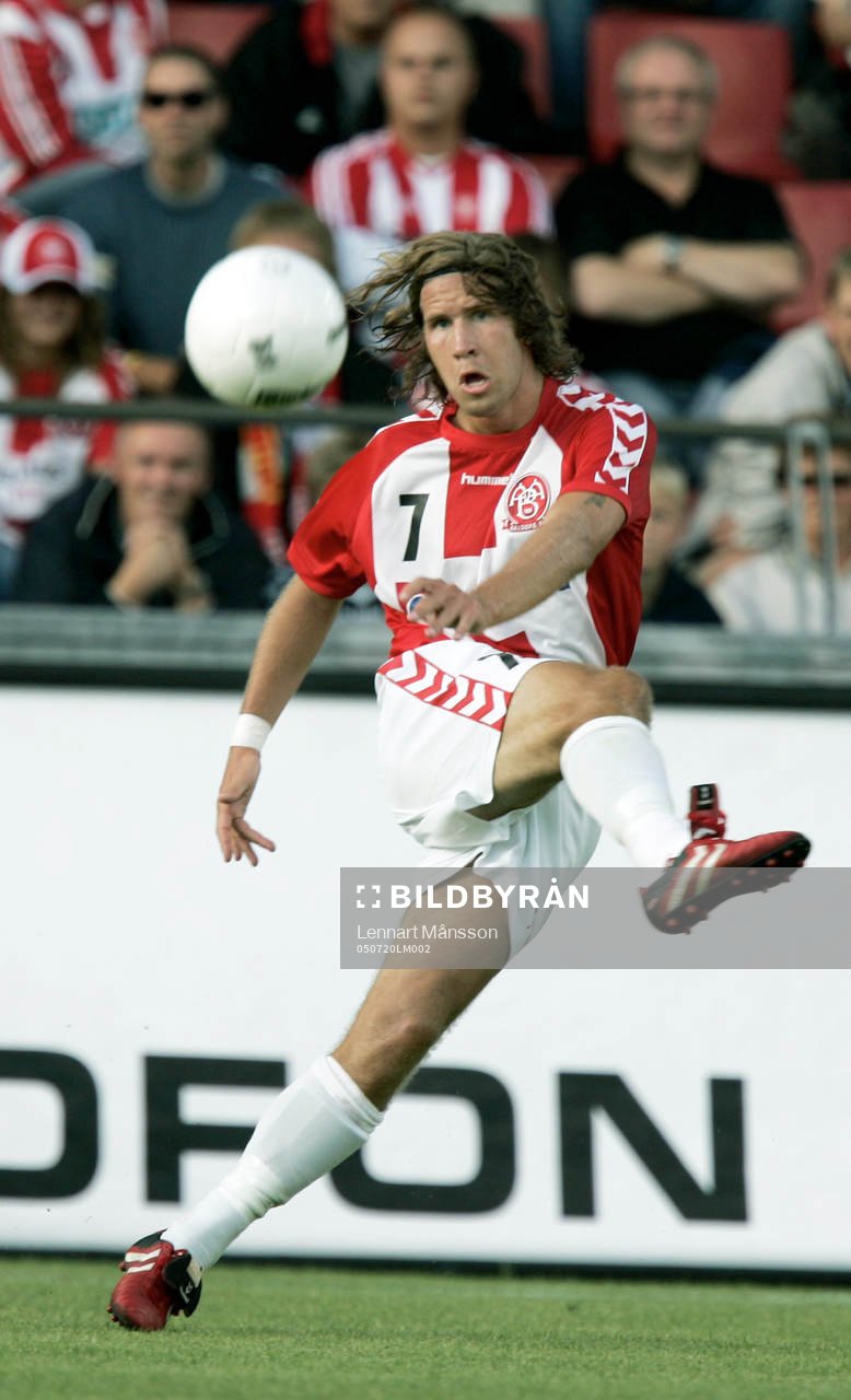 Mattias Lindström