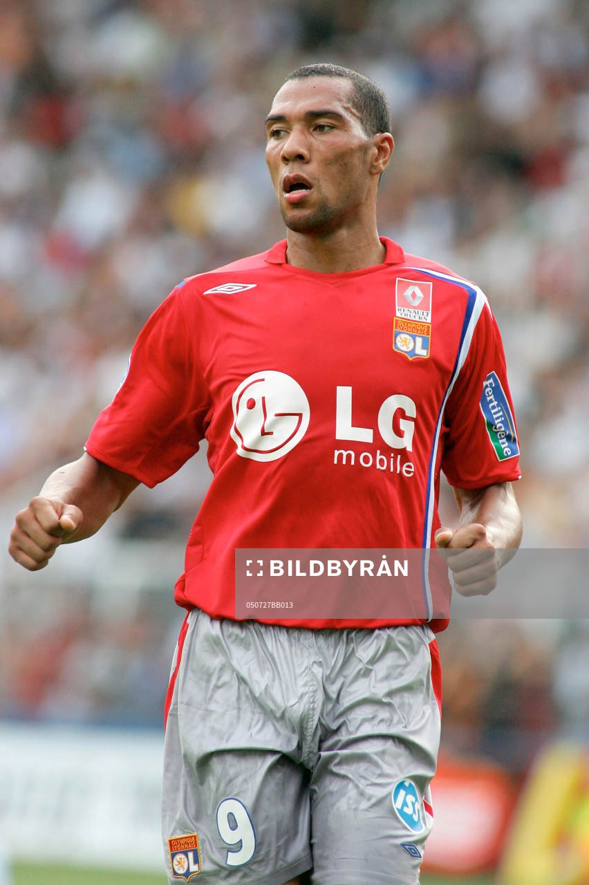 John Carew, Lyon