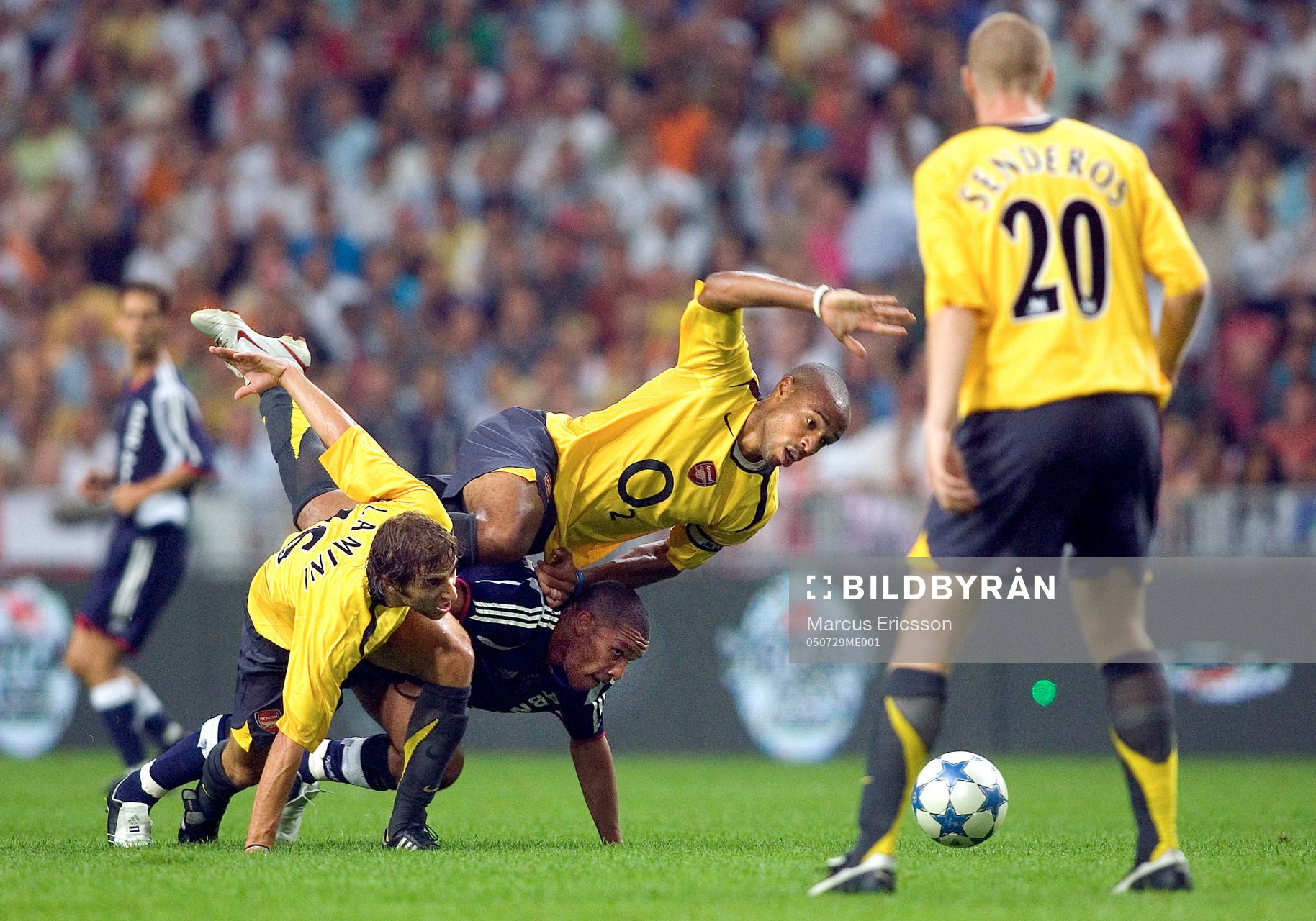 Ajax - Arsenal: Thierry Henry, Arsenal