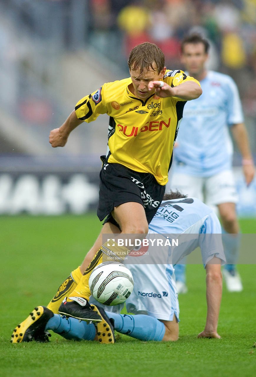 Martin Strömberg, Elfsborg tar sig förbi Jesper Bech,