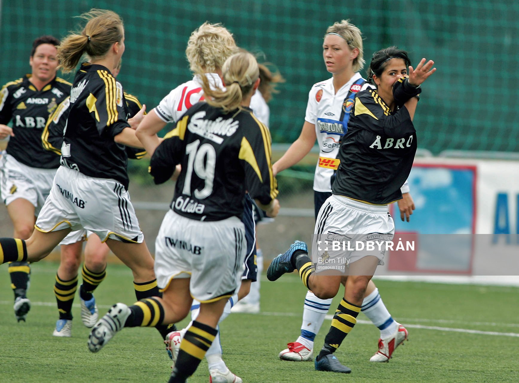  Nazanin Vaseghpanah, AIK, jubel efter kvittering 1-1.   