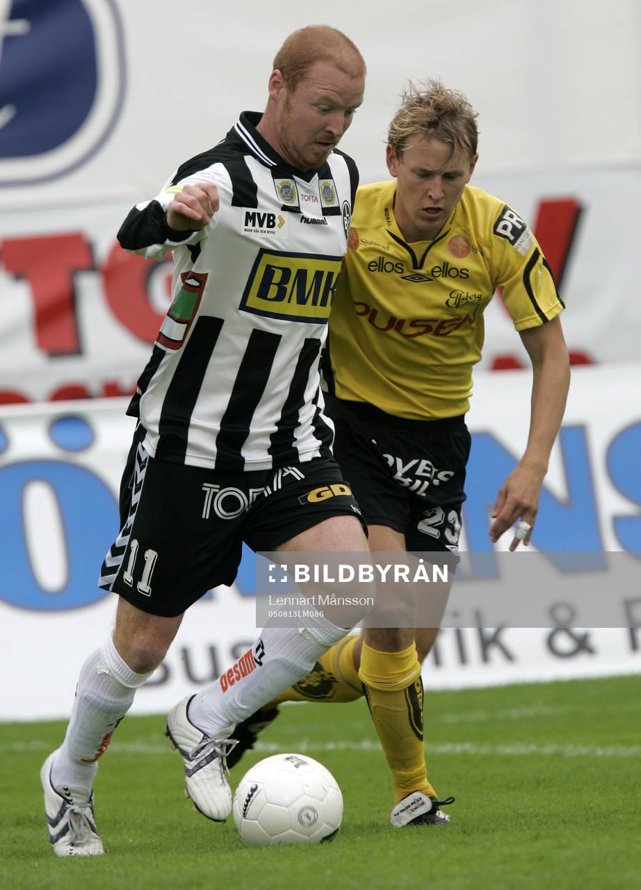 Jörgen Pettersson, målskytten, mot Martin Strömberg