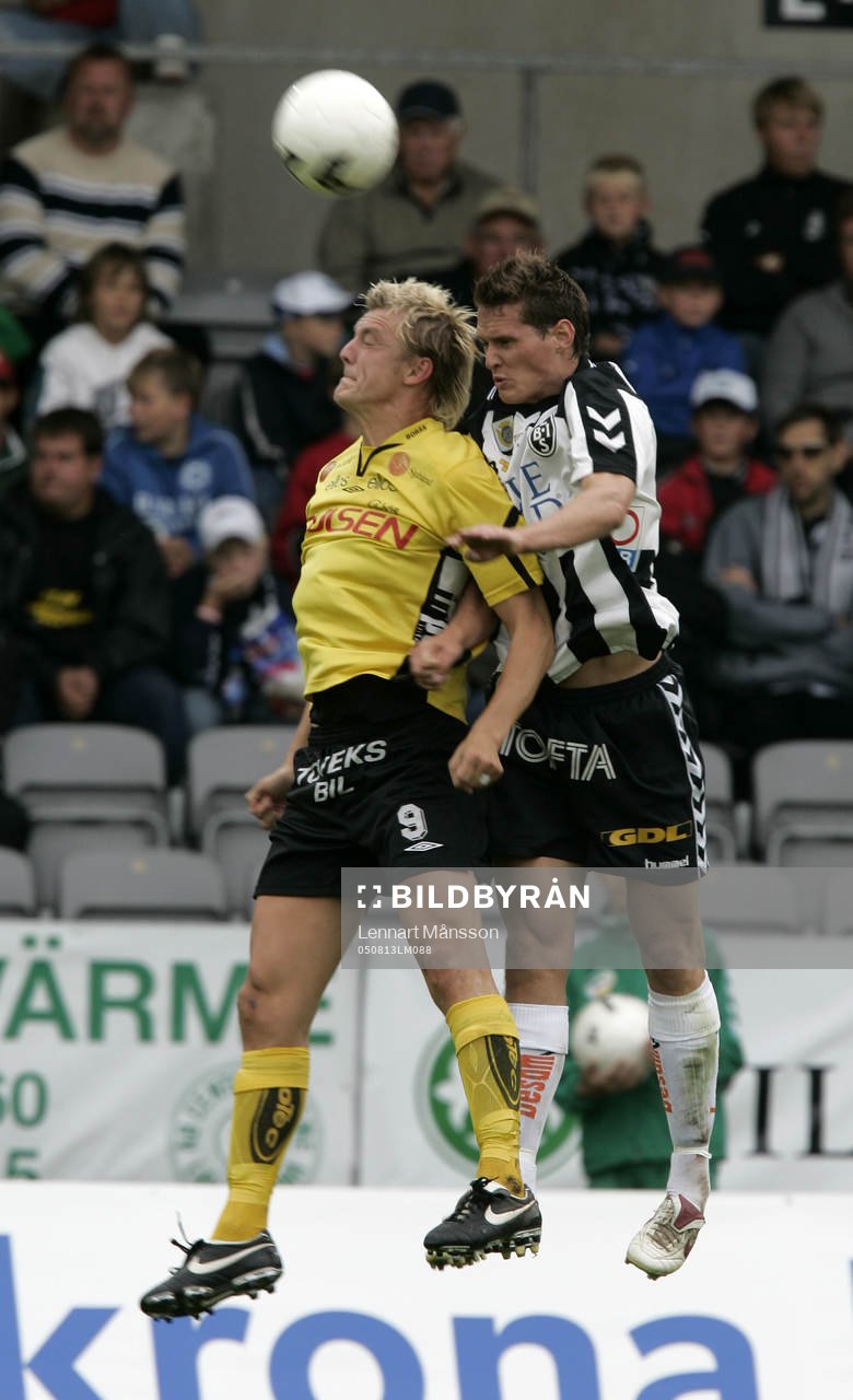 Mathias Svensson och Jon Jönsson nickduellerar