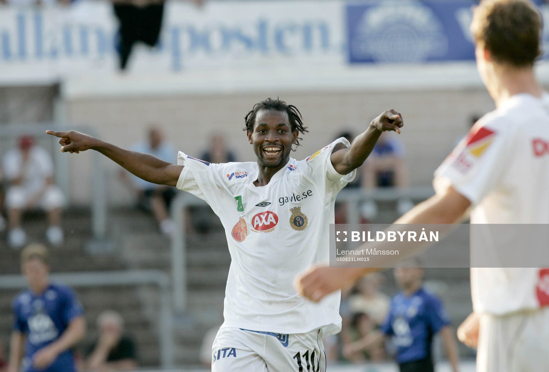  Rene Muzola Makondele, Gefle, jubel.