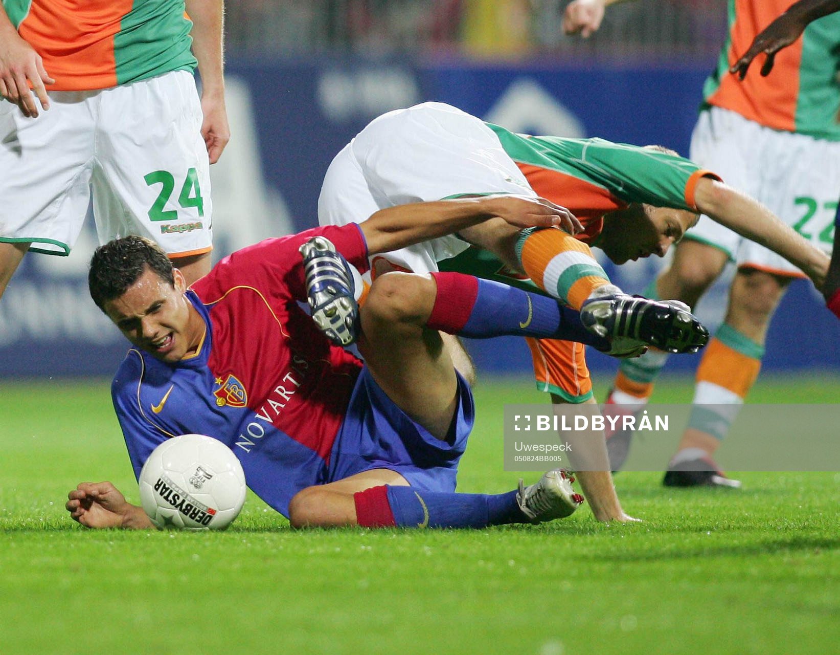  David Degen, Basel och Daniel Jensen, Bremen.