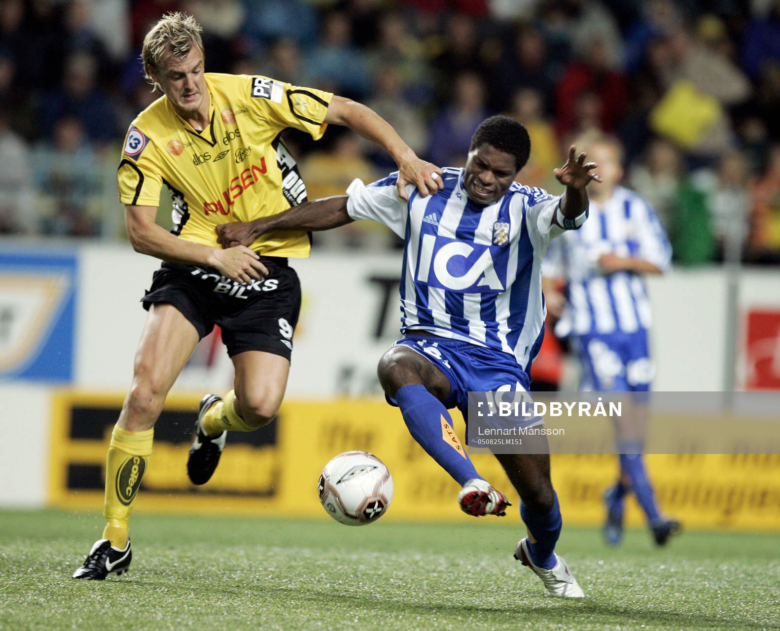 Samuel Wowoah, Göteborg och Mathias Svensson, Elfsborg