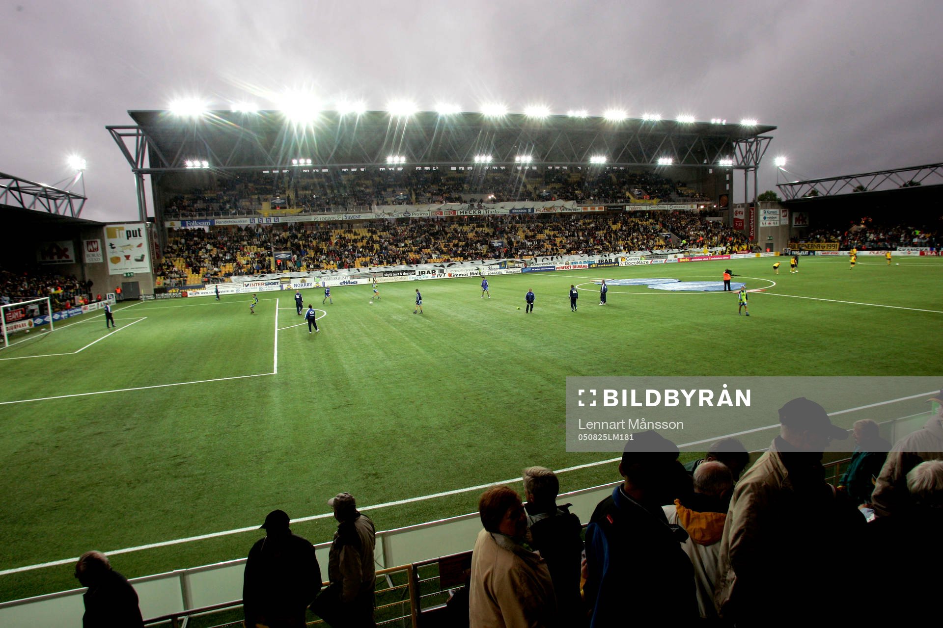 Arena, stadion, elljus