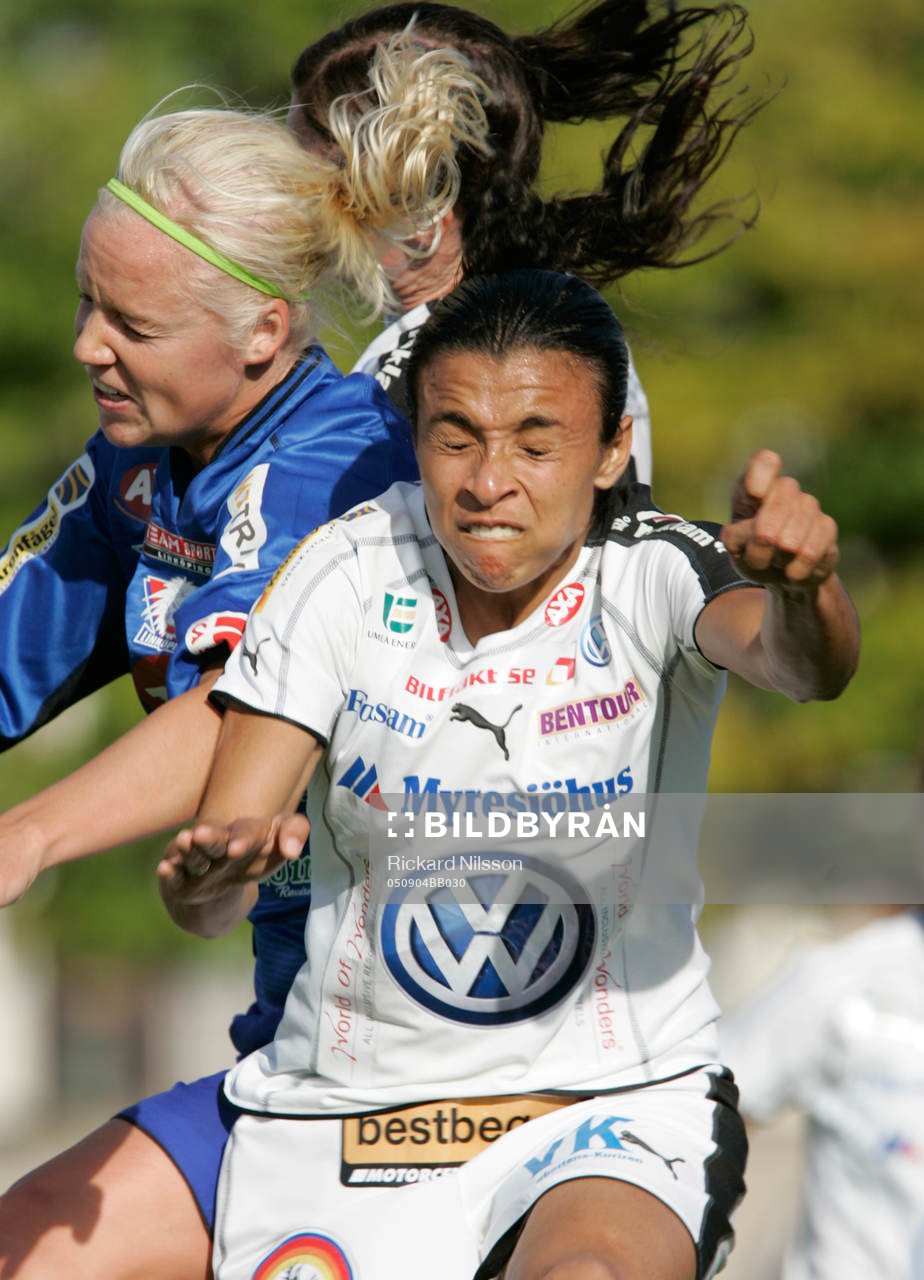 Marta, Umeå och Caroline Seger, Linköping