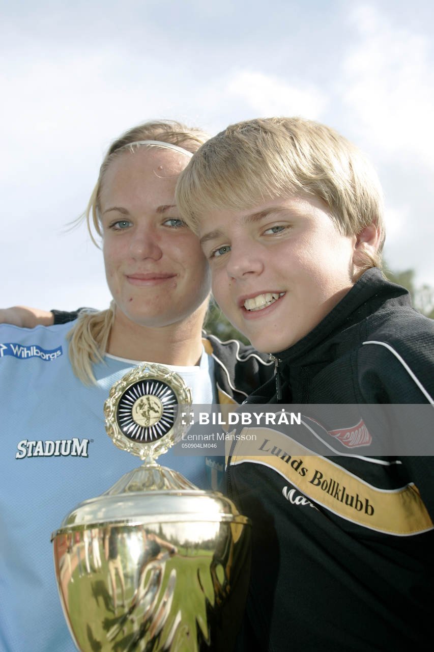 Fotboll, DM, final, 17 år, flickor, Eskilsminne - Malmö