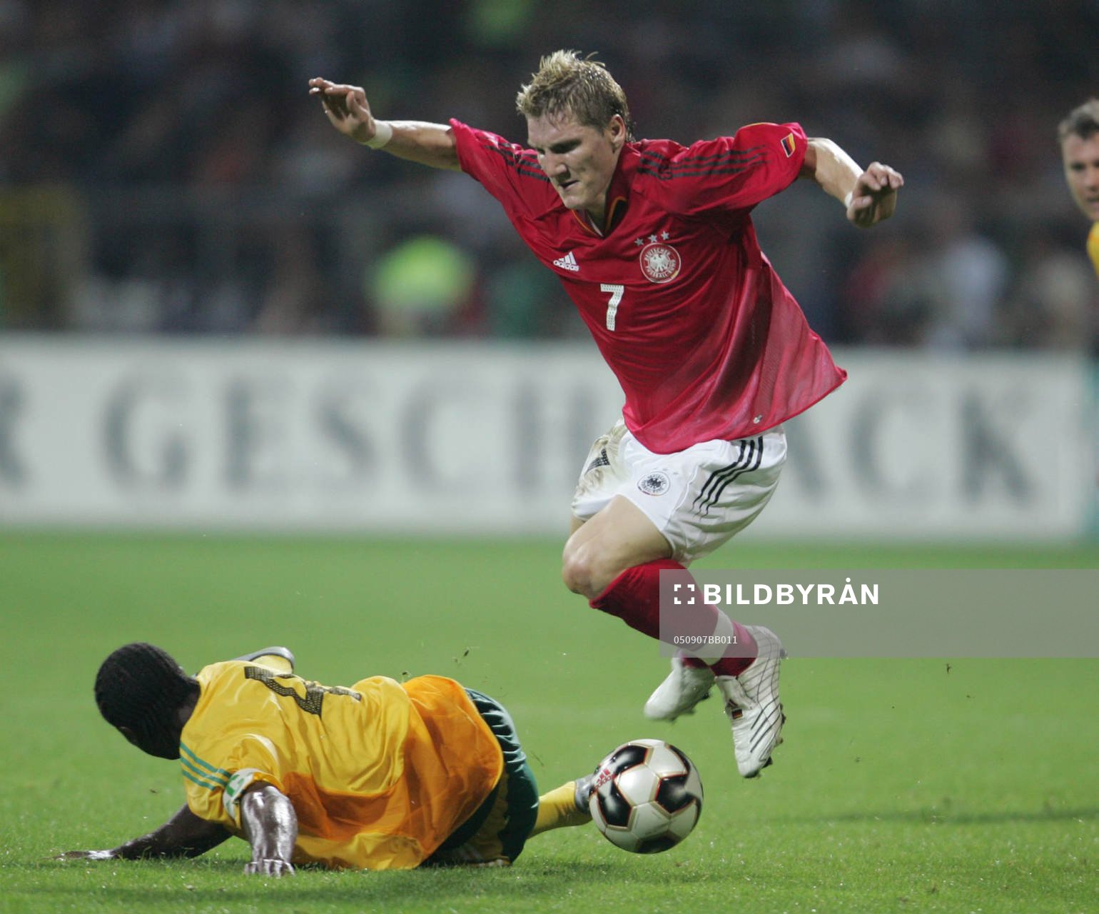 Aaron Mokoena, Sydafrika och Bastian Schweinsteiger,