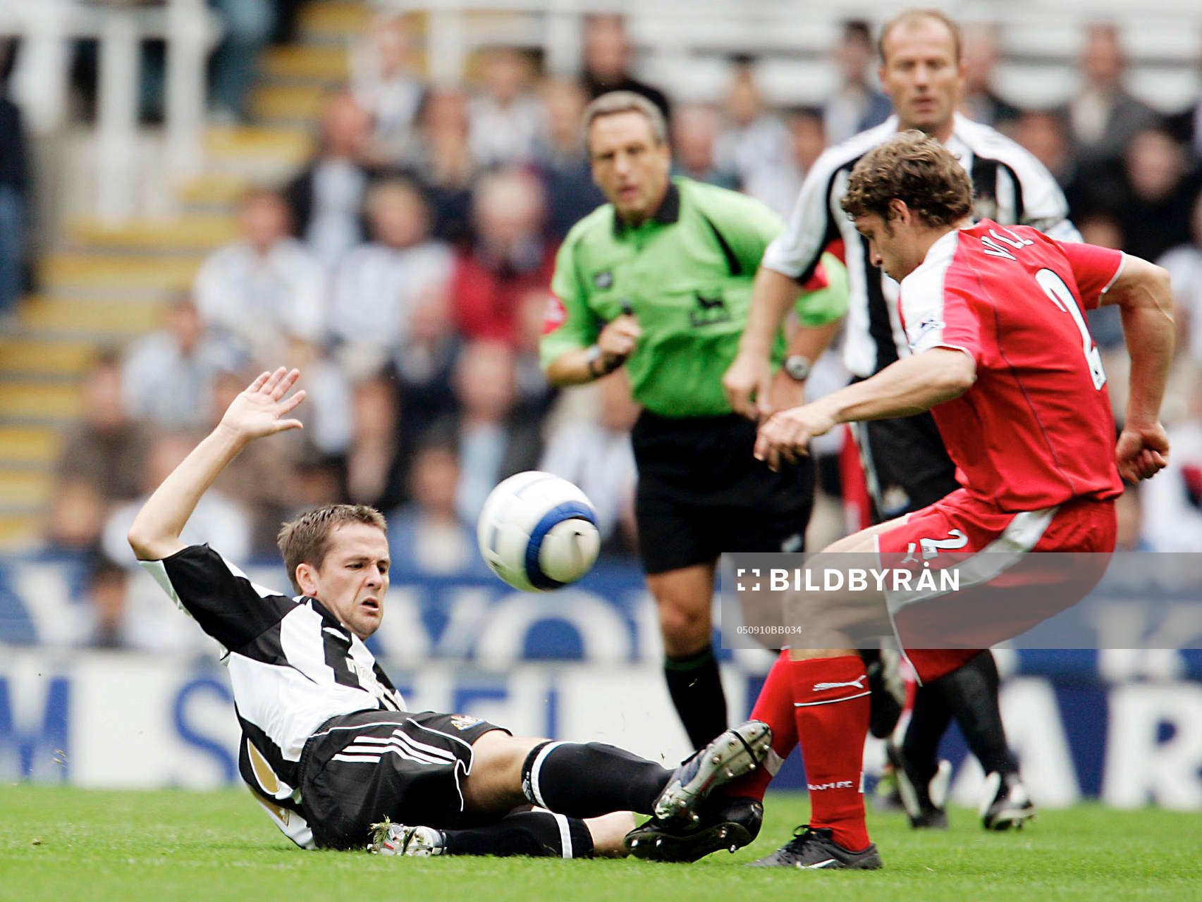 Michael Owen, Newcastle och Moritz Volz, Fulham