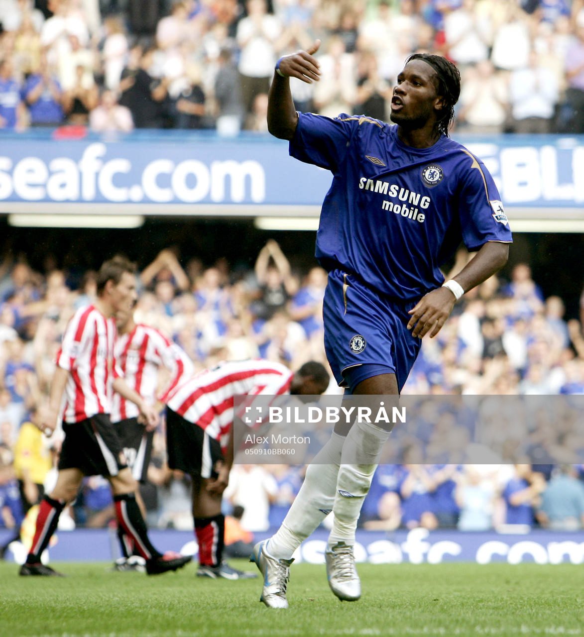 Didier Drogba jublar